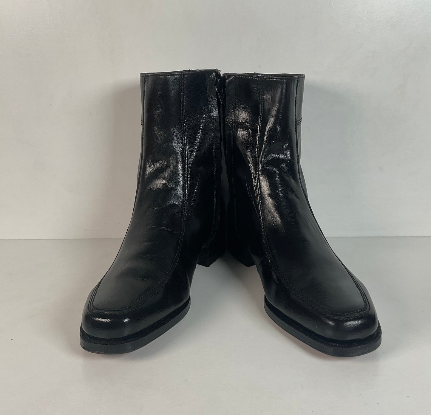 Vintage Florsheim Beetle Boots 9.5 D Chelsea Style