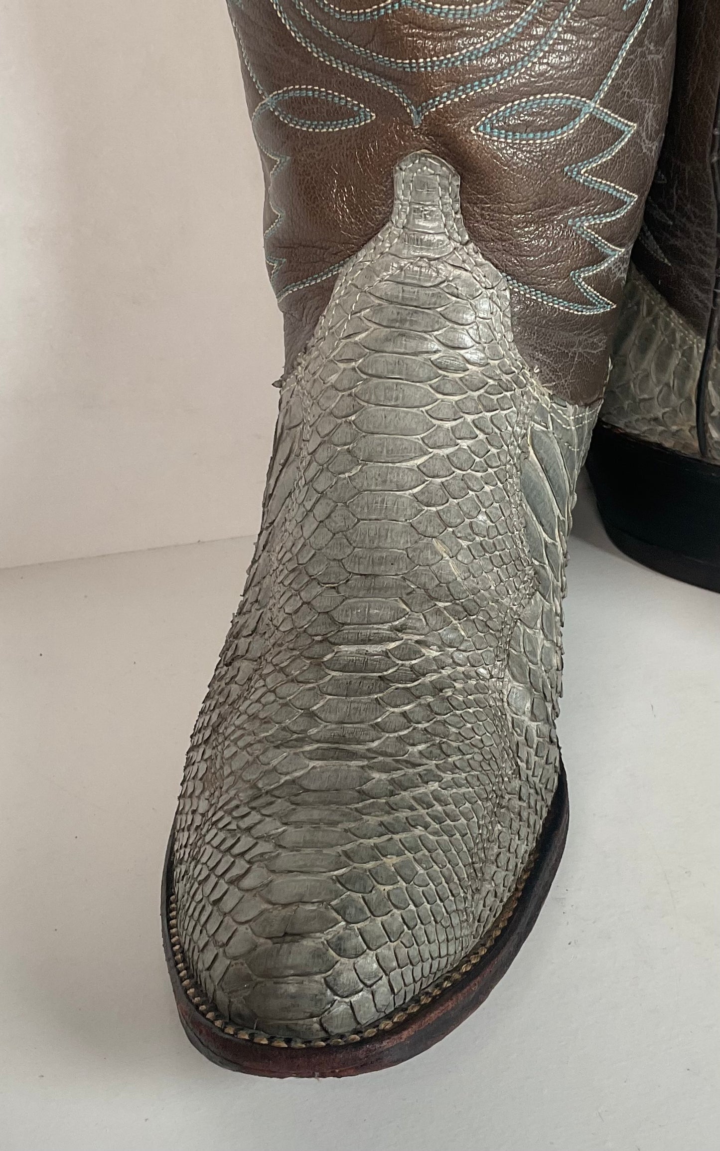 Vintage Dan Post Grey Python Cowgirl Boots 8 C USA Made