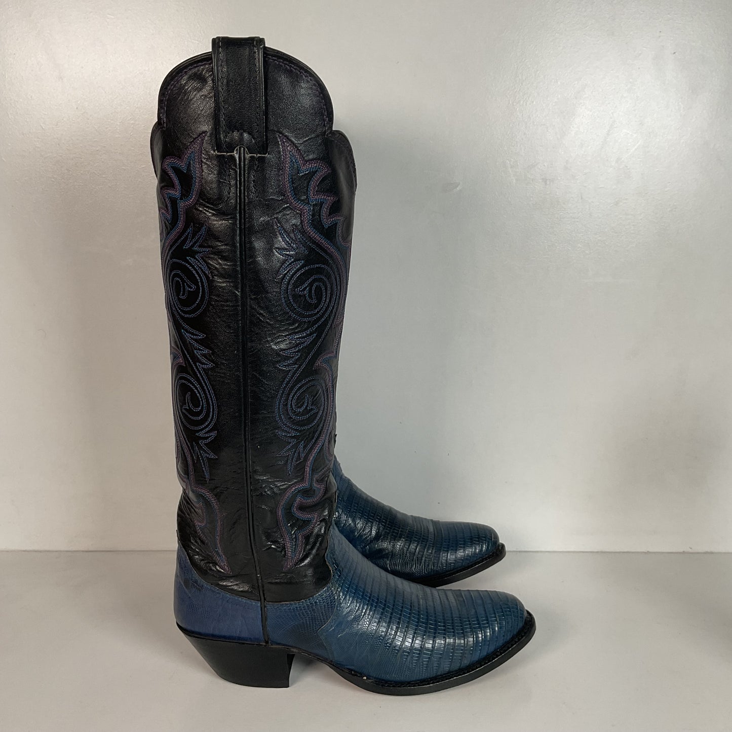 Vintage Justin Tall Blue Lizard Cowgirl Boots 6.5 B USA Made Recraft