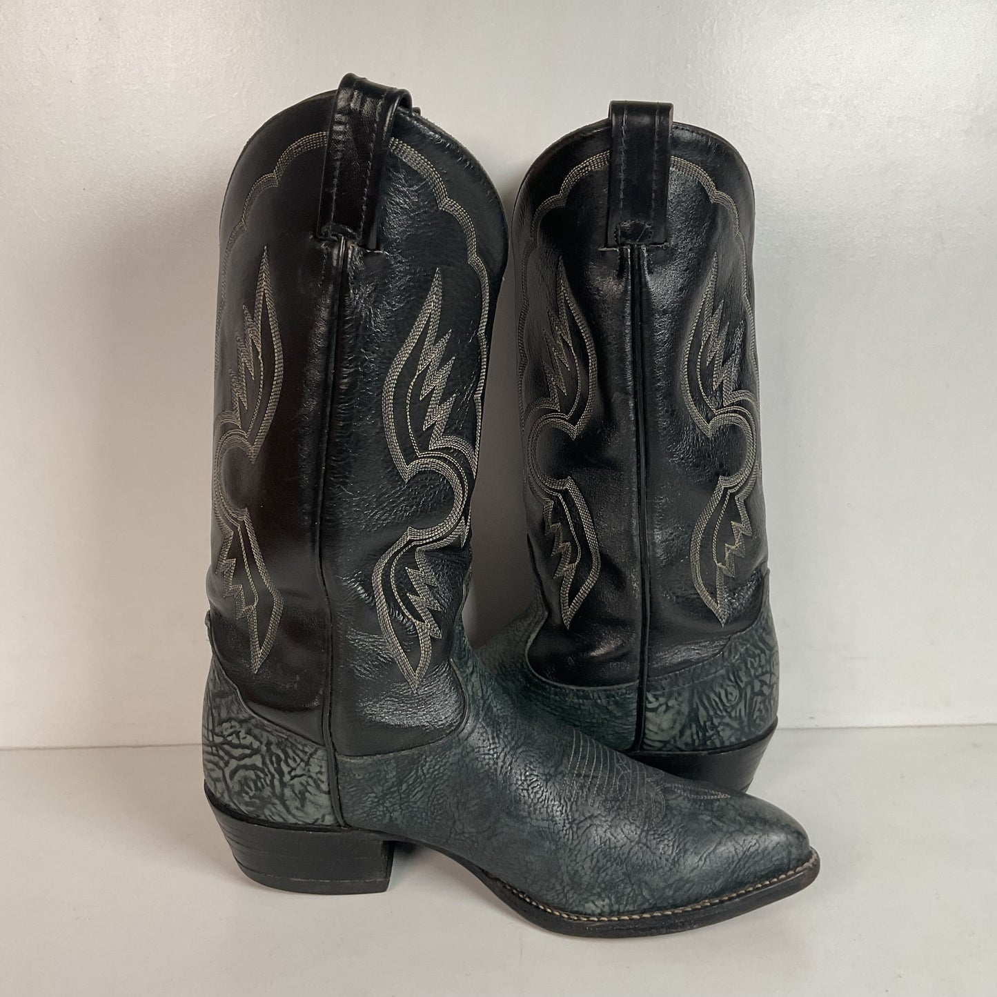 (2) Pairs Of Tony Lama Shoulder Cowboy Boots 8.5 D Style 6252 & 6250