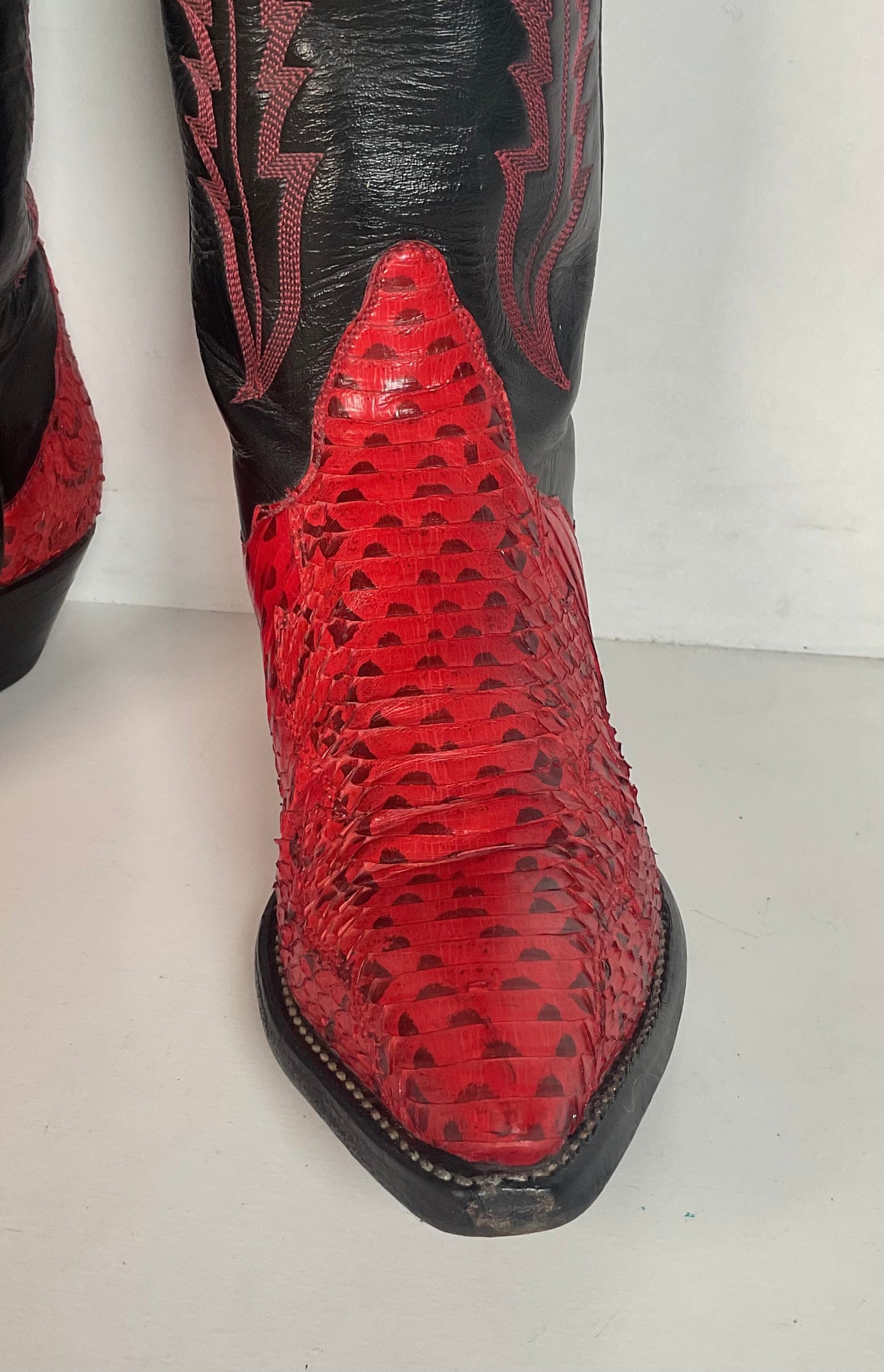 Tony Lama Tall Red Viper Snakeskin Cowgirl Boots 6 M Thieves Market