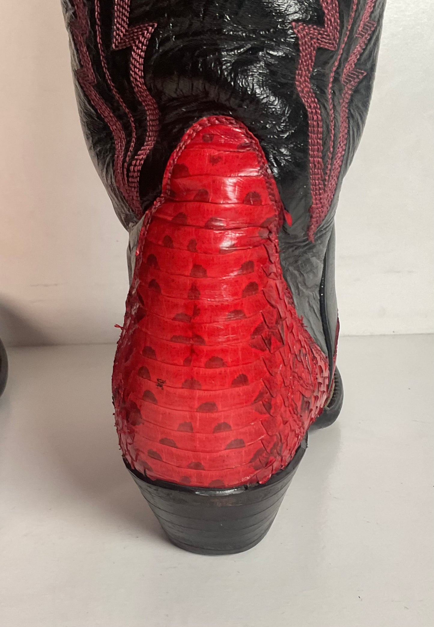 Tony Lama Tall Red Viper Snakeskin Cowgirl Boots 6 M Thieves Market