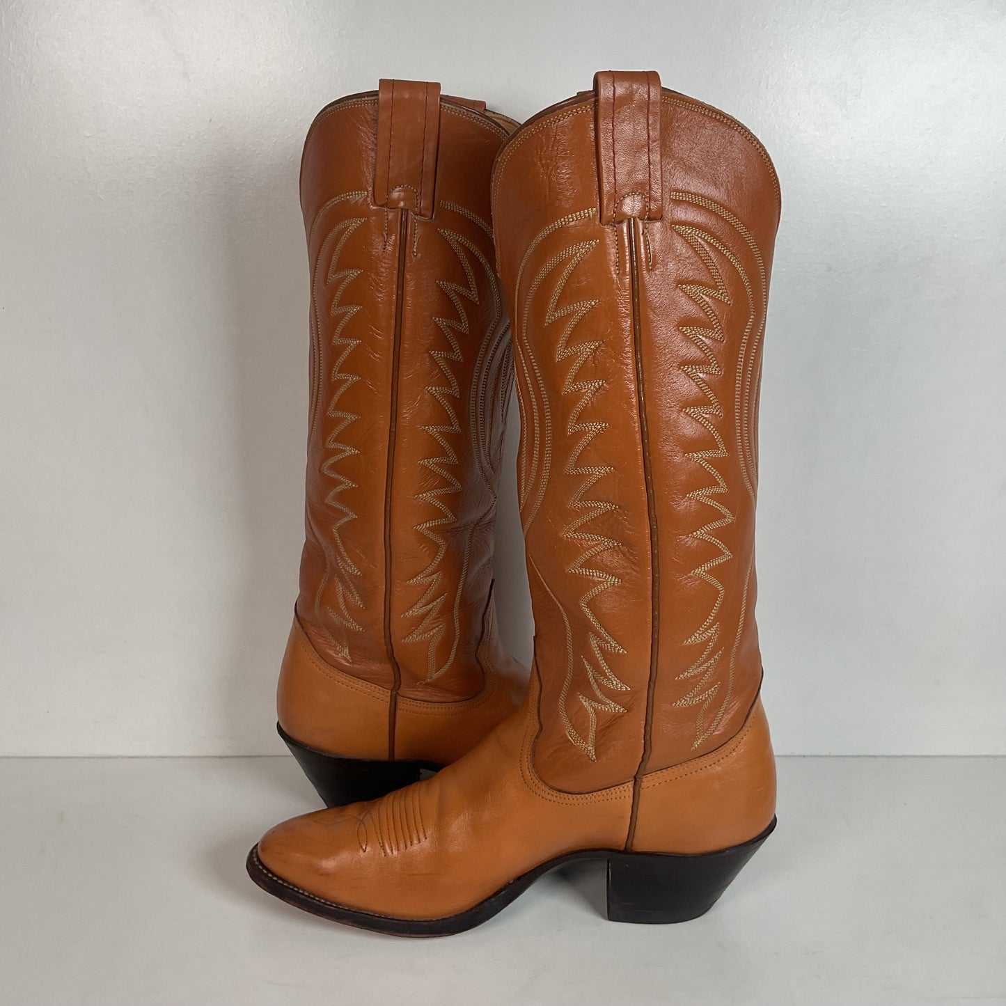 Vintage Nocona 17” Cowgirl Boots 7.5 C USA Made Old White Label