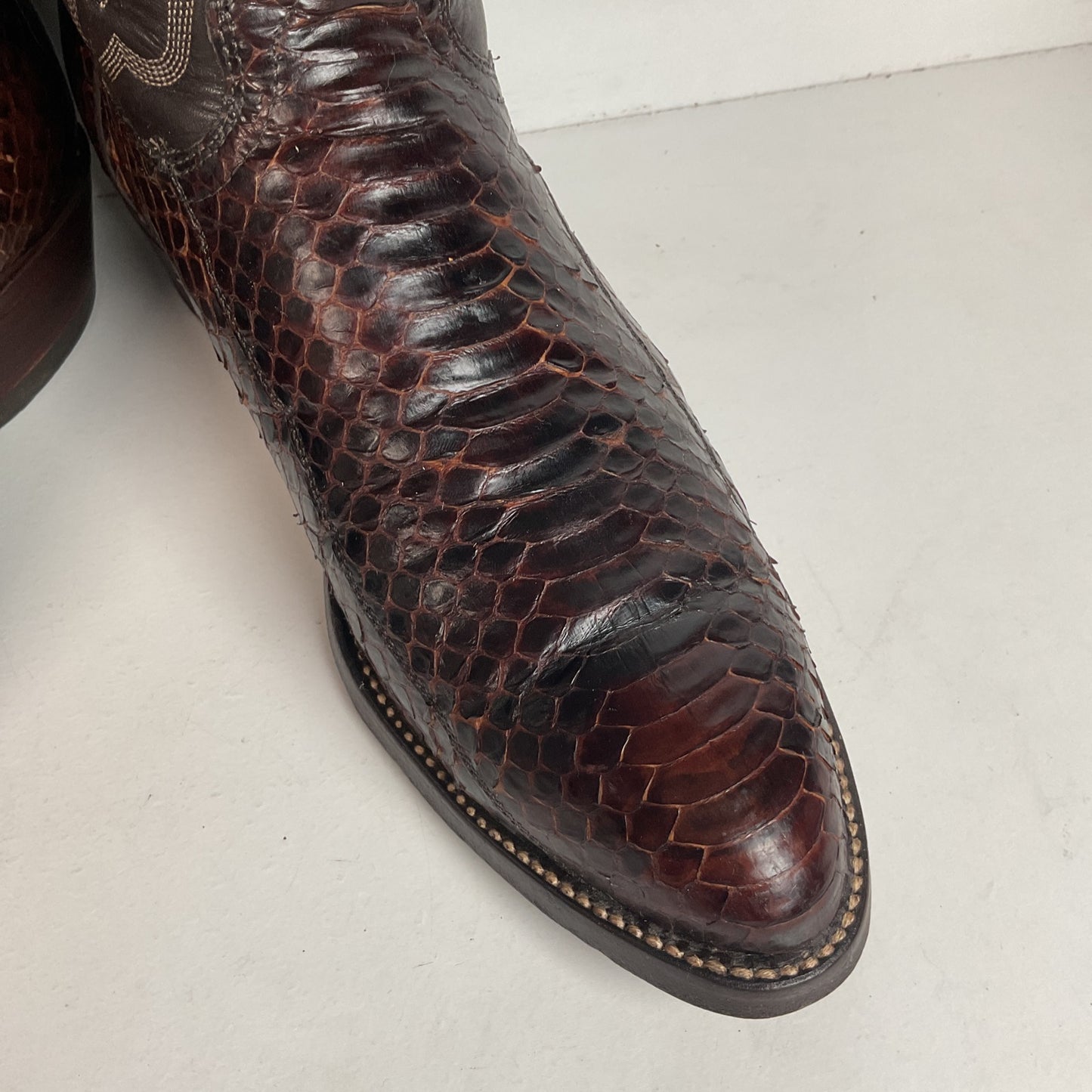 Vintage Texas Imperial Cowboy Boots 9.5 D Python Snakeskin Back Cut
