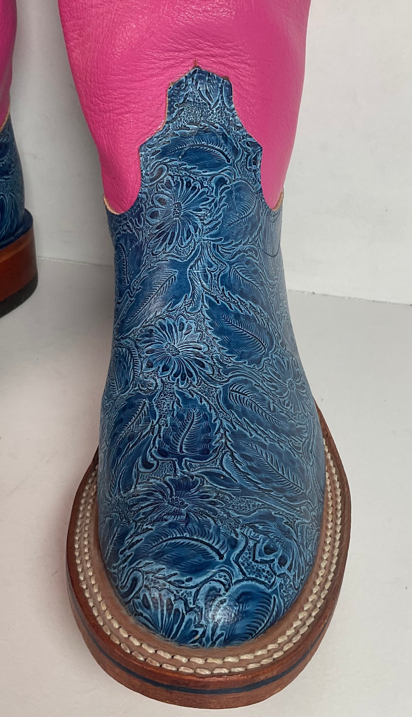 Olathe Tooled Cowgirl Roper Boots 7 B Barbie Pink Upper