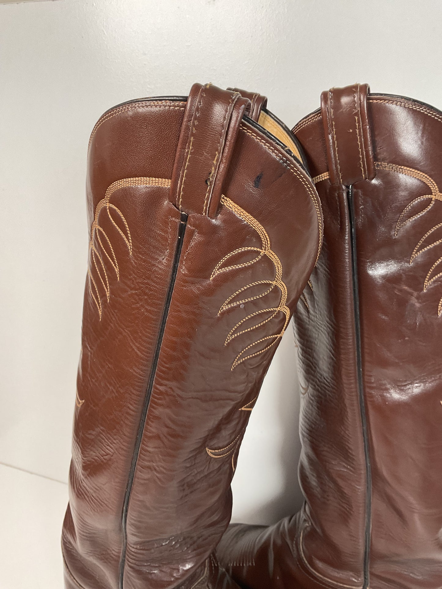 Vintage 1960s Tony Lama Tall Buckaroo Boots 9.5 D Gold Label