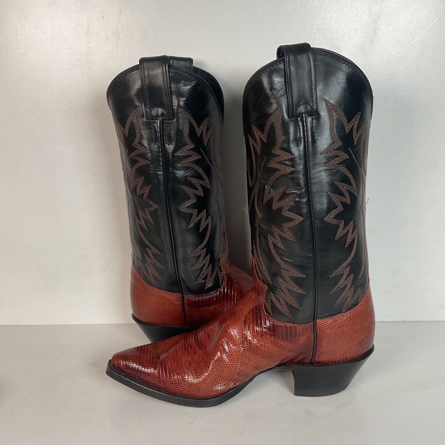 Justin Women’s Snip Toe Lizard Cowgirl Boots 9 B USA Made