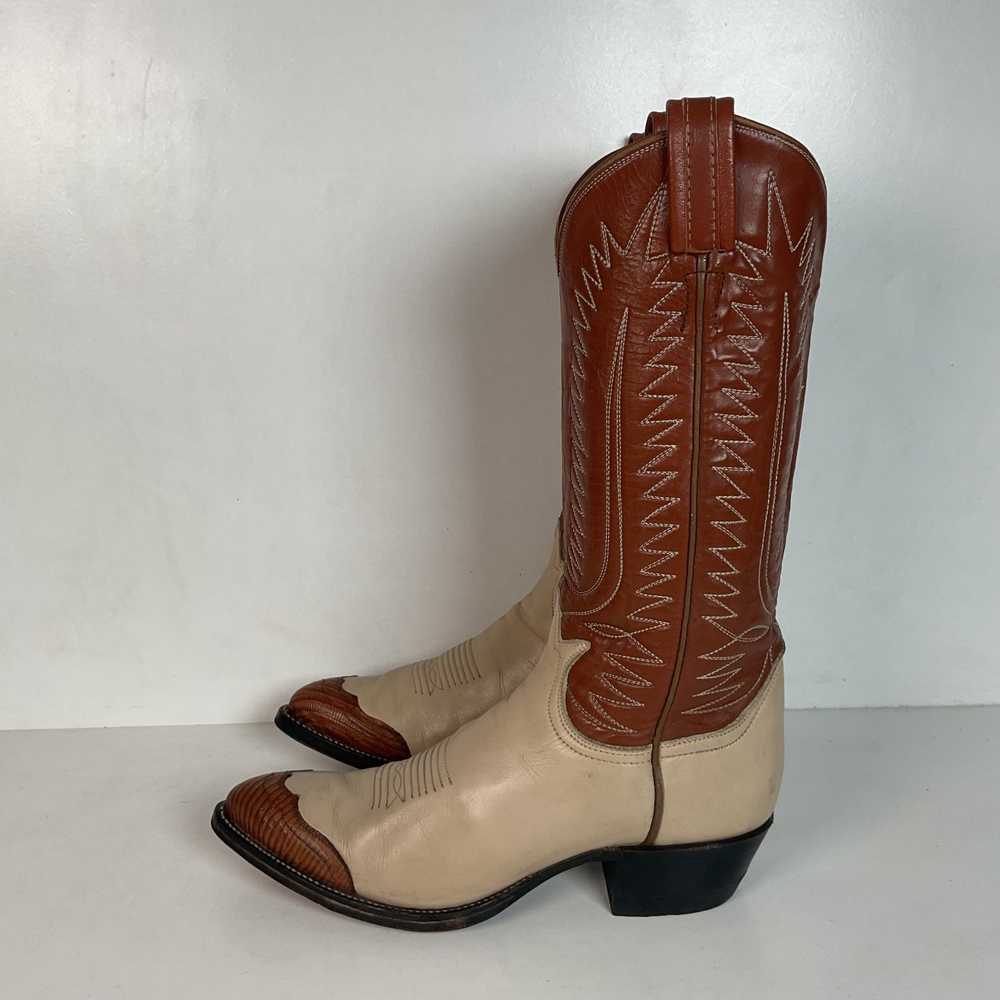Vintage Tony Lama Urban Cowgirl Boots Men’s 6.5 | Women’s 7.5 Gold Label