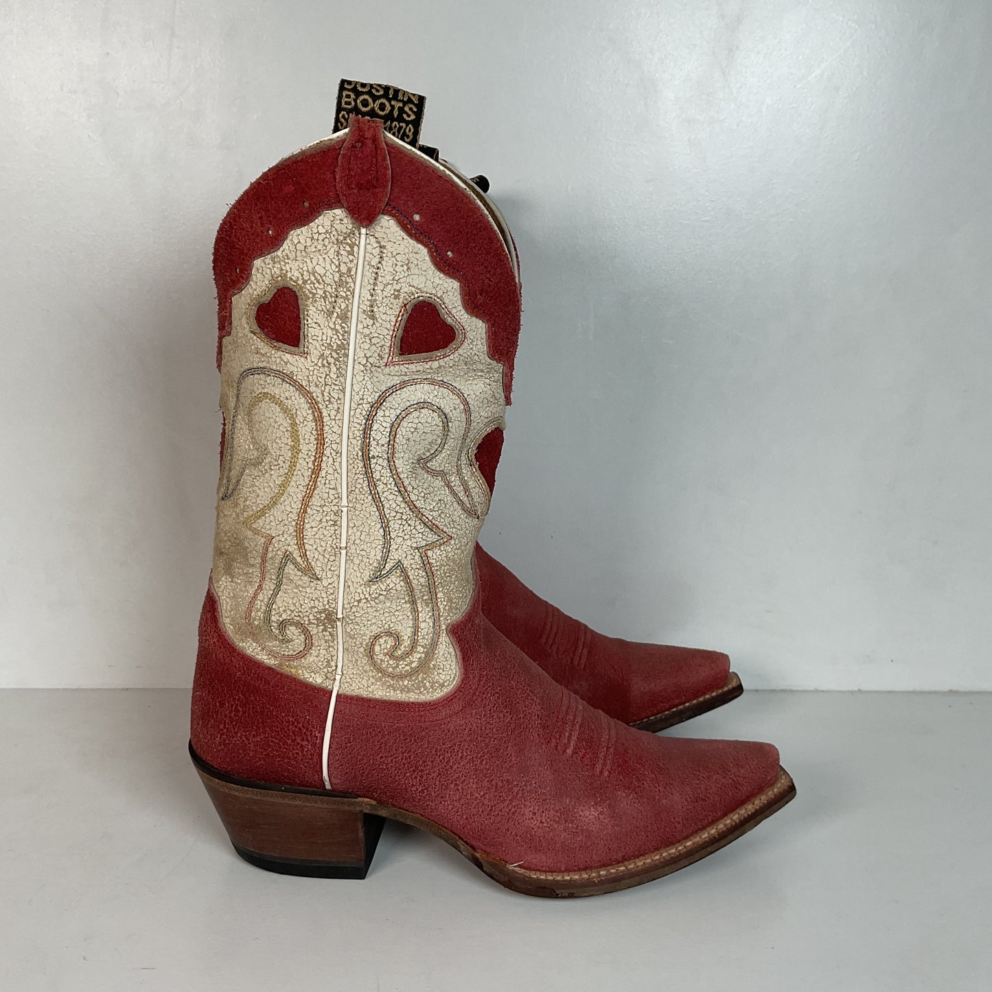 Justin Vintage Collection Cowgirl Boots 7 B Tooled Heart Inlay Crystal Suede