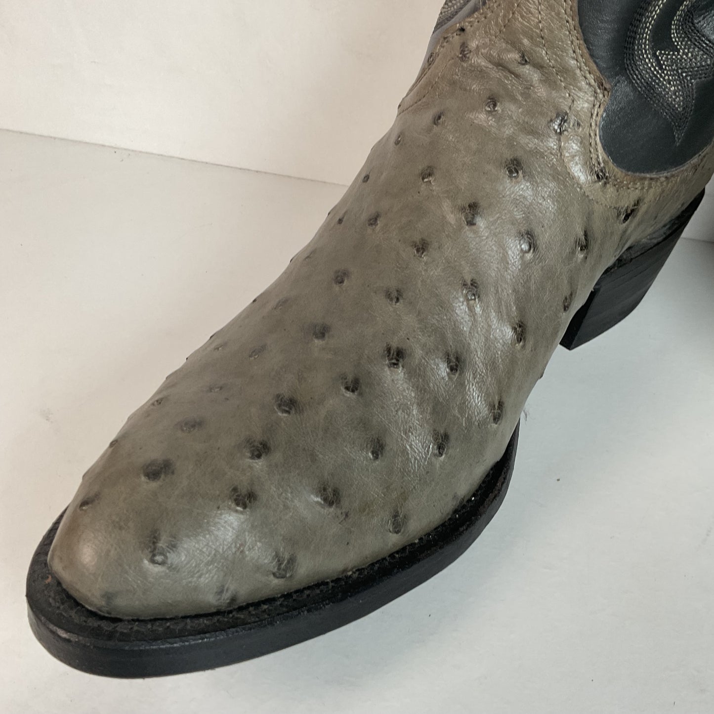 Vintage Justin Grey Ostrich Quill Cowboy Boots 9.5 D Exotic USA Made