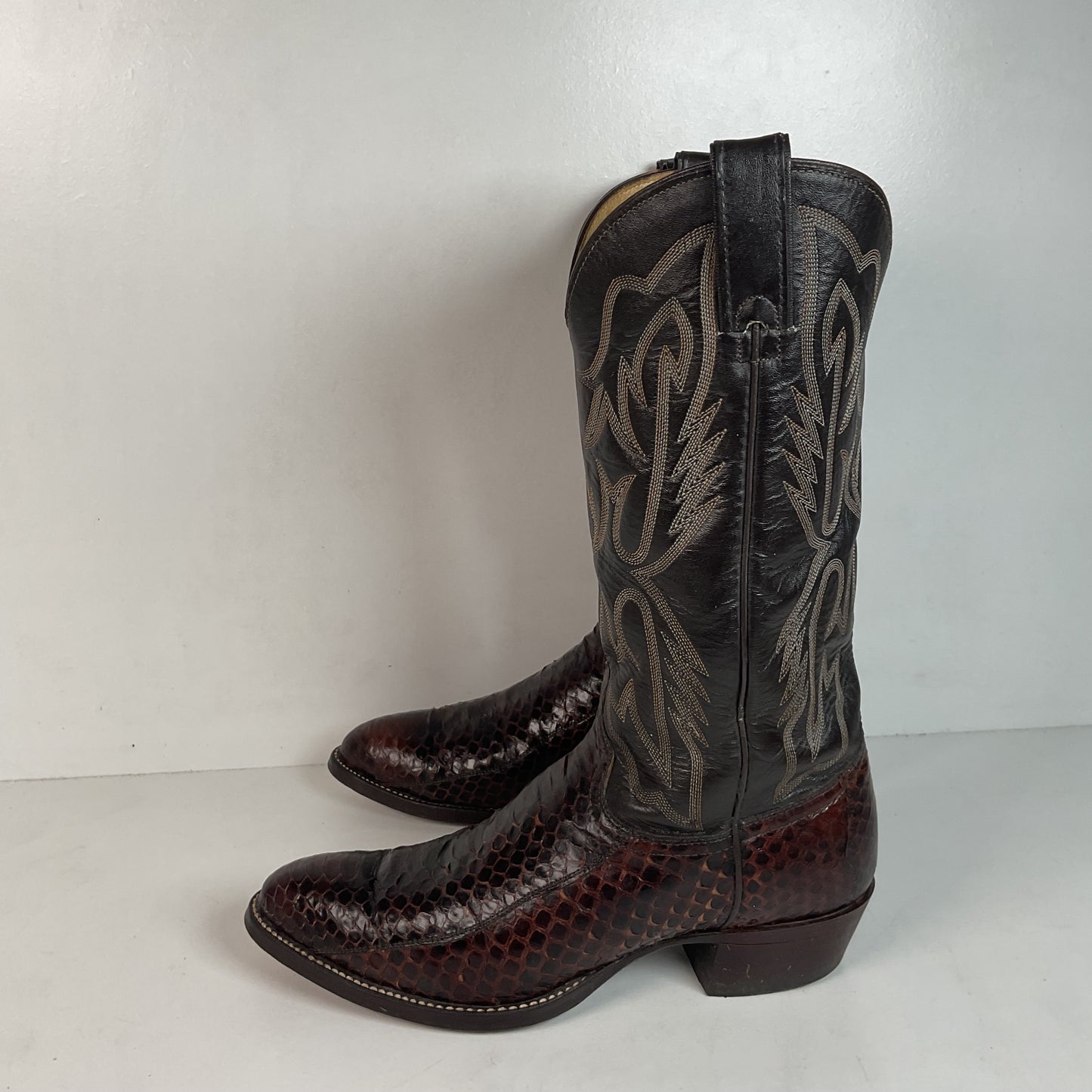 Vintage Texas Imperial Cowboy Boots 9.5 D Python Snakeskin Back Cut