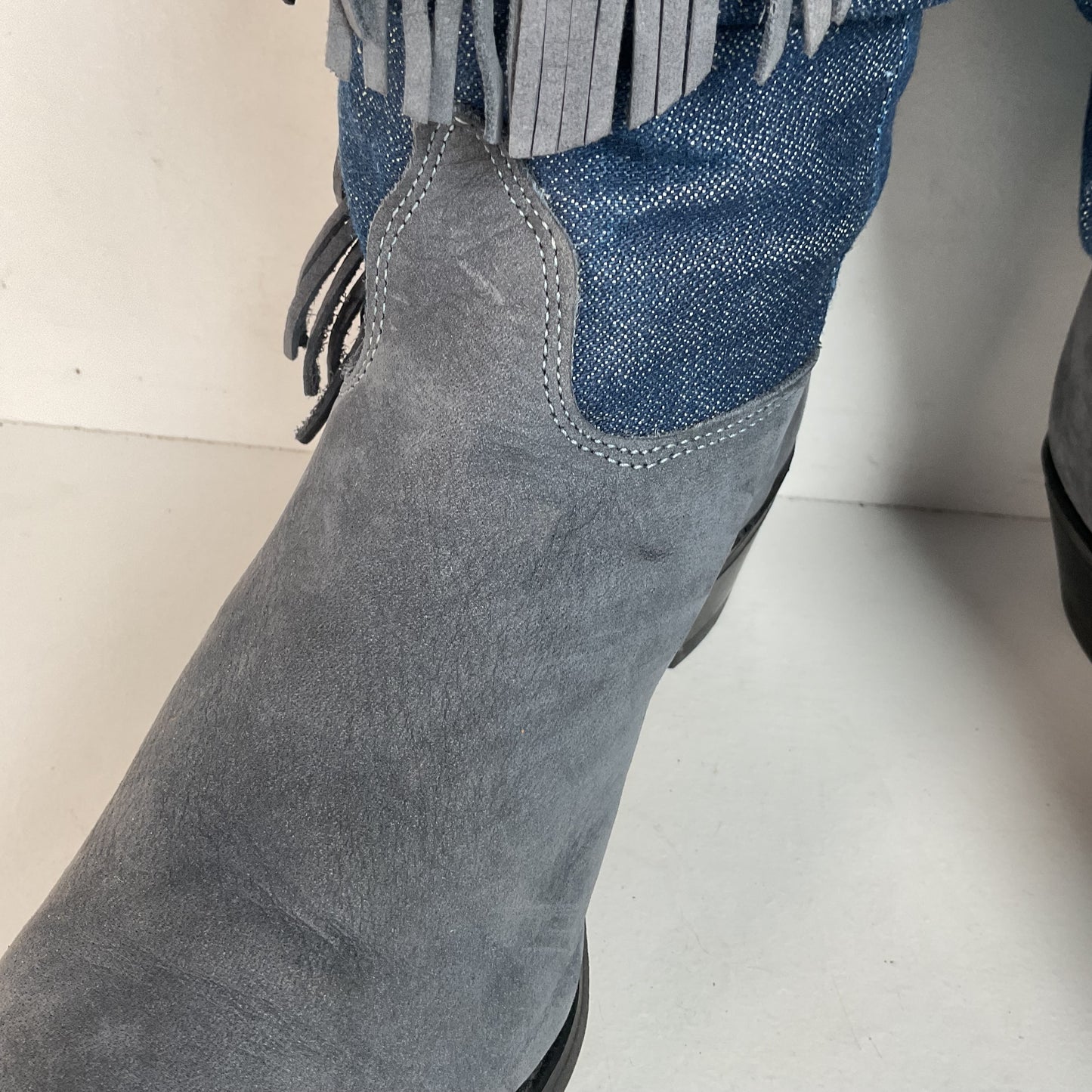 Vintage Wrangler Denim Fringe Cowgirl Boots 8.5 M USA Made Shorty