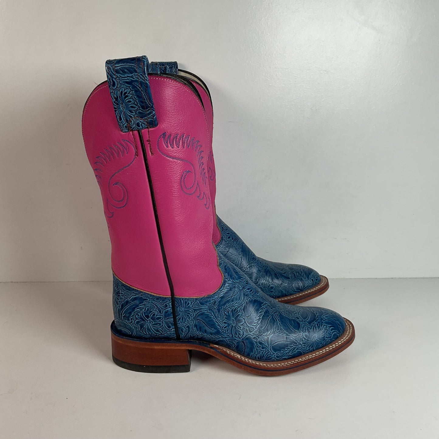 Olathe Tooled Cowgirl Roper Boots 7 B Barbie Pink Upper