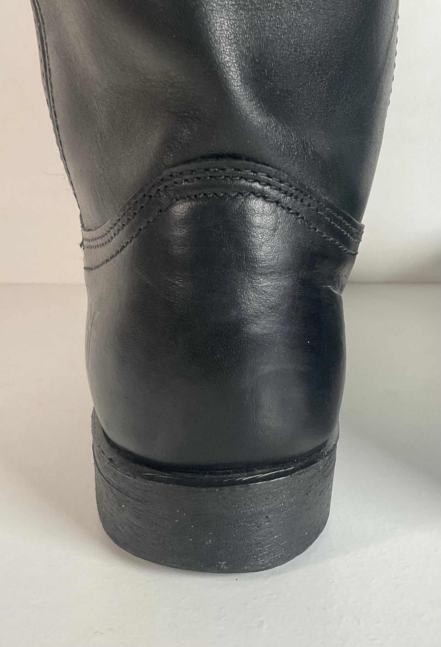 Frye Pull On Motorcycle Boots Men’s 8.5 M | Women’s 9.5 USA Made Soft Toe Roper