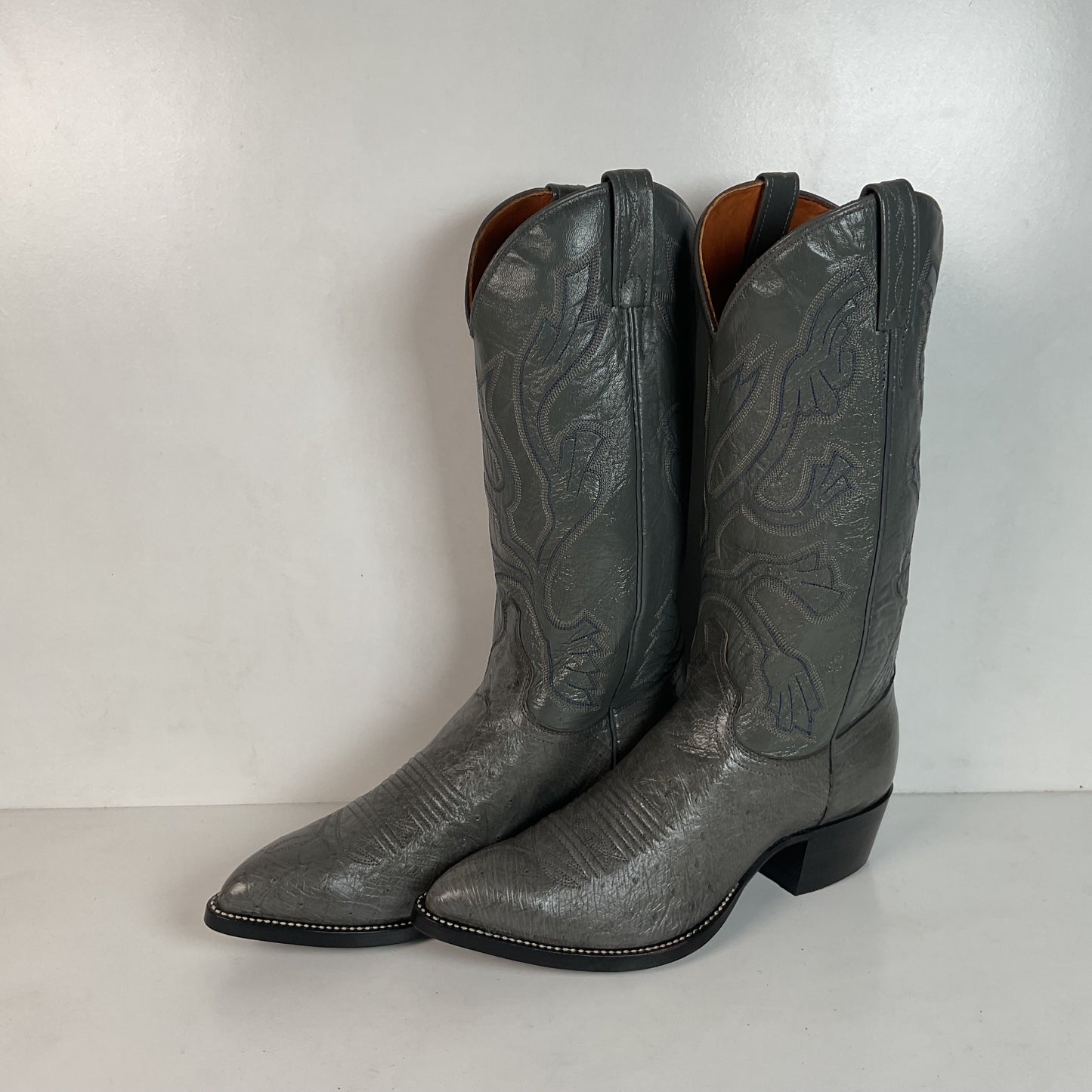 Vintage J. Chisholm Grey Smooth Ostrich Cowboy Boots Men’s 7.5 D | Women’s 8.5 Exotic USA Made