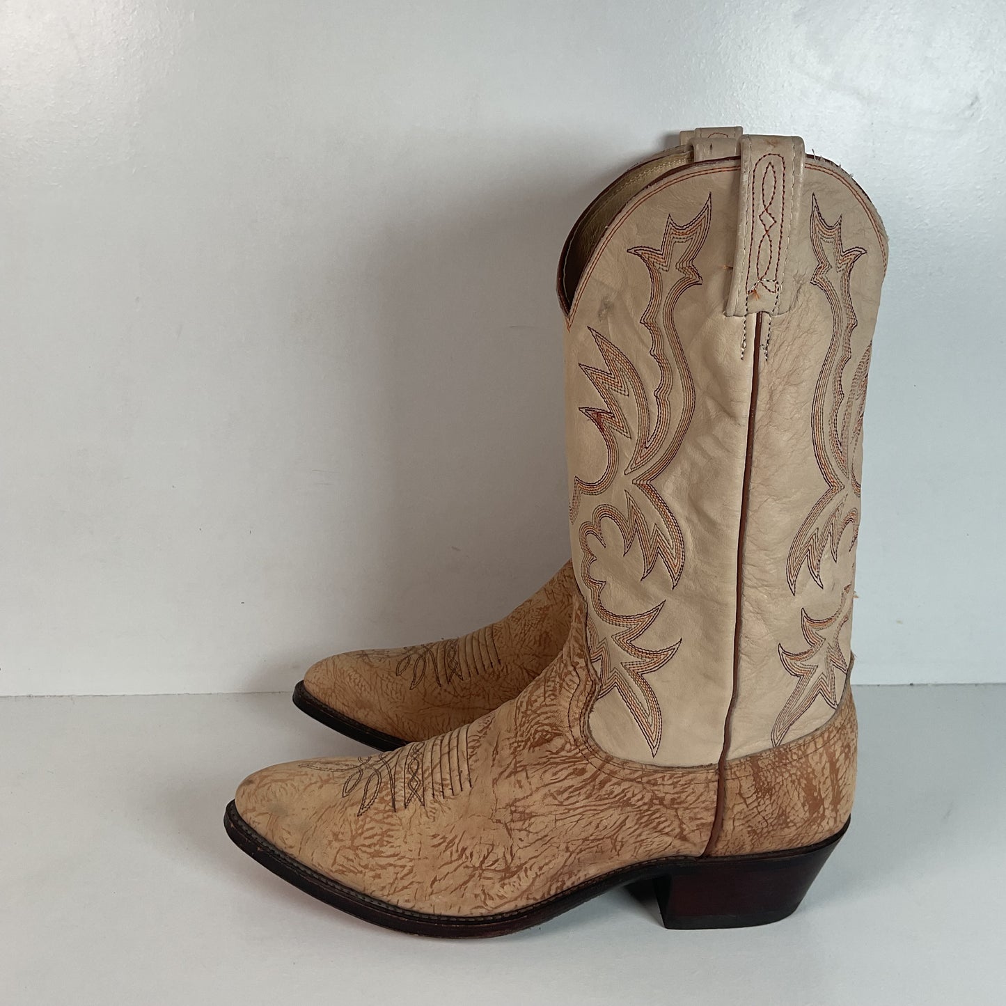 Vintage Dan Post Sueded Shoulder Cowboy Boots 10 D USA Crème Custom