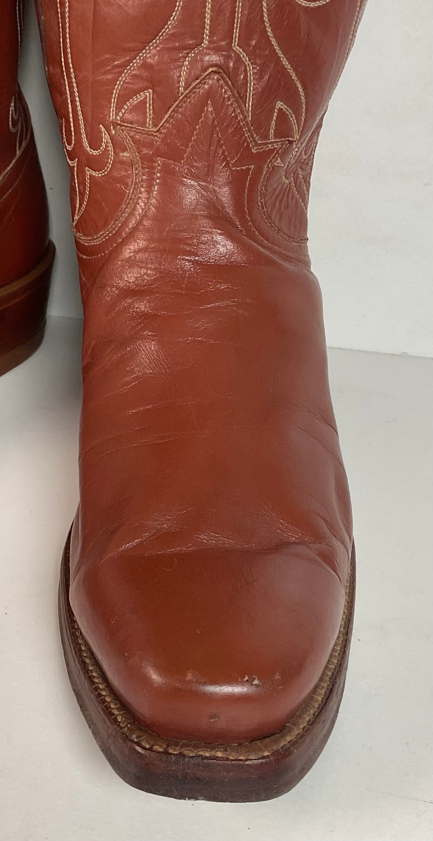 Vintage Tony Lama Gold Label Cowboy Boots 9.5 B John Wayne Toe
