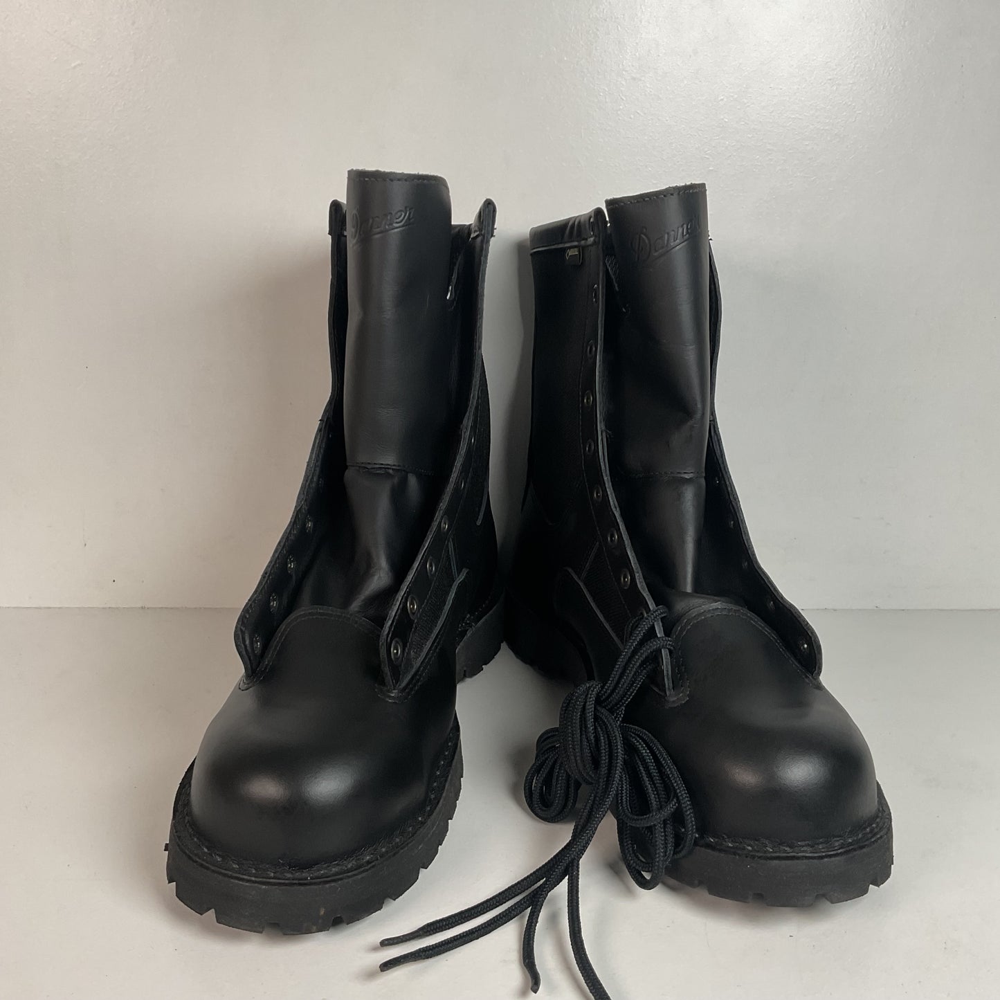 Danner Acadia 8” Composite Toe Boots 13 EE USA Made Goretex