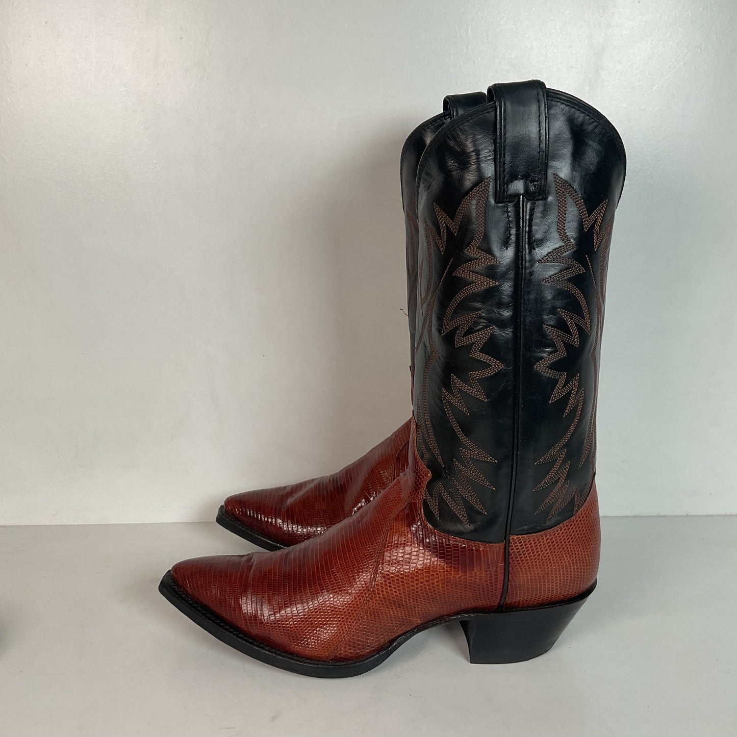 Justin Women’s Snip Toe Lizard Cowgirl Boots 9 B USA Made