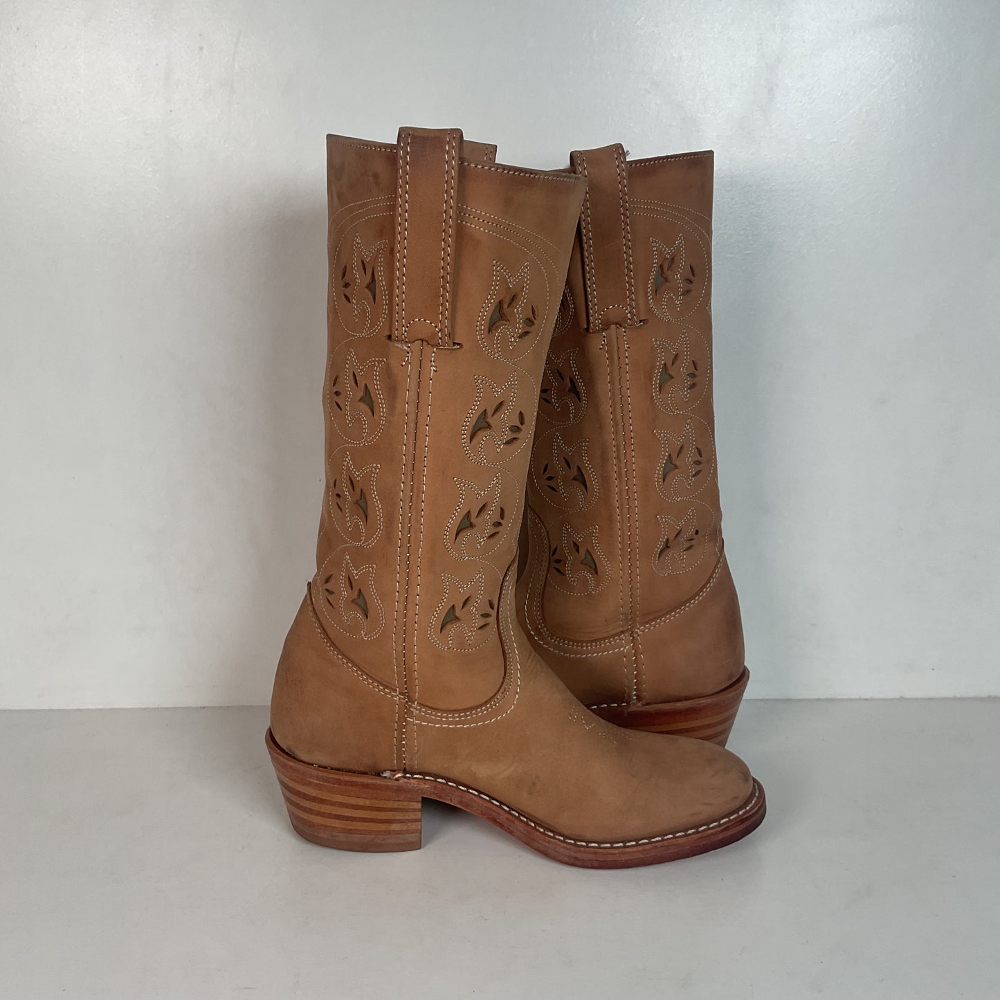 Frye Austin Cowgirl Boots 6 M Tooled Flower Inlay USA Made