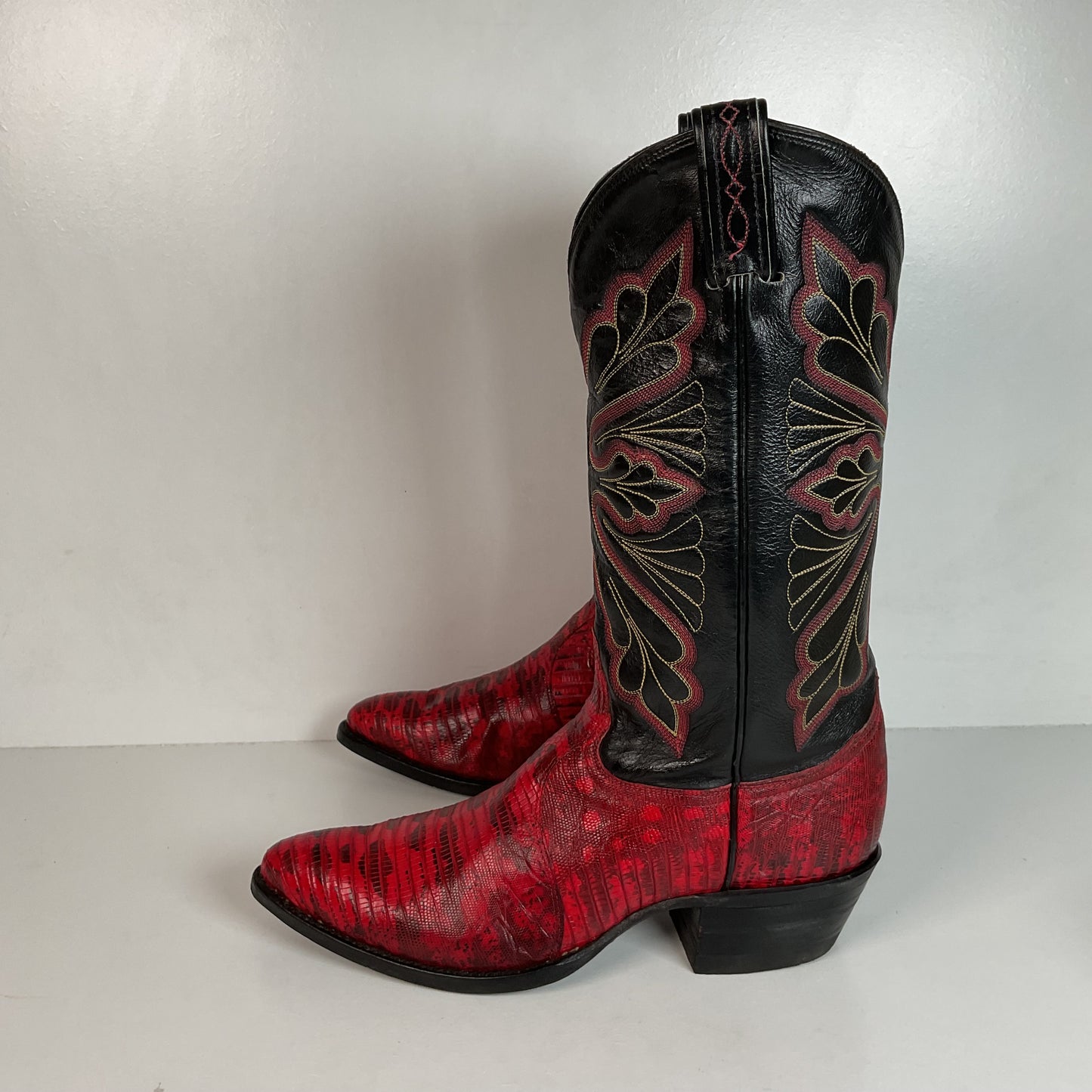 Vintage Tony Lama Natural Teju Lizard Cowboy Boots 9 D Gold Label