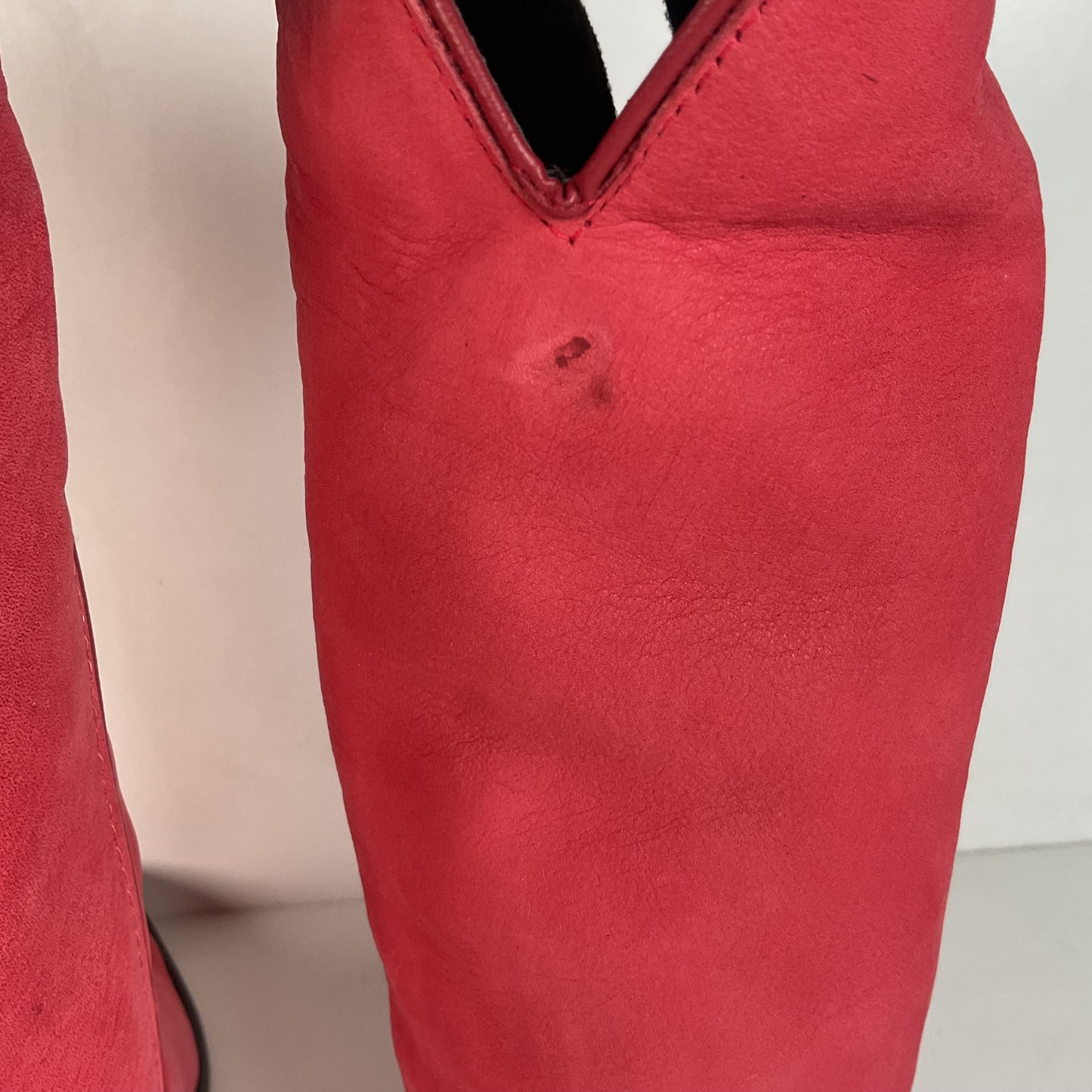 Vintage Wrangler Dusty Rose Cowgirl Boots 8.5 M USA Made Nubuck Suede