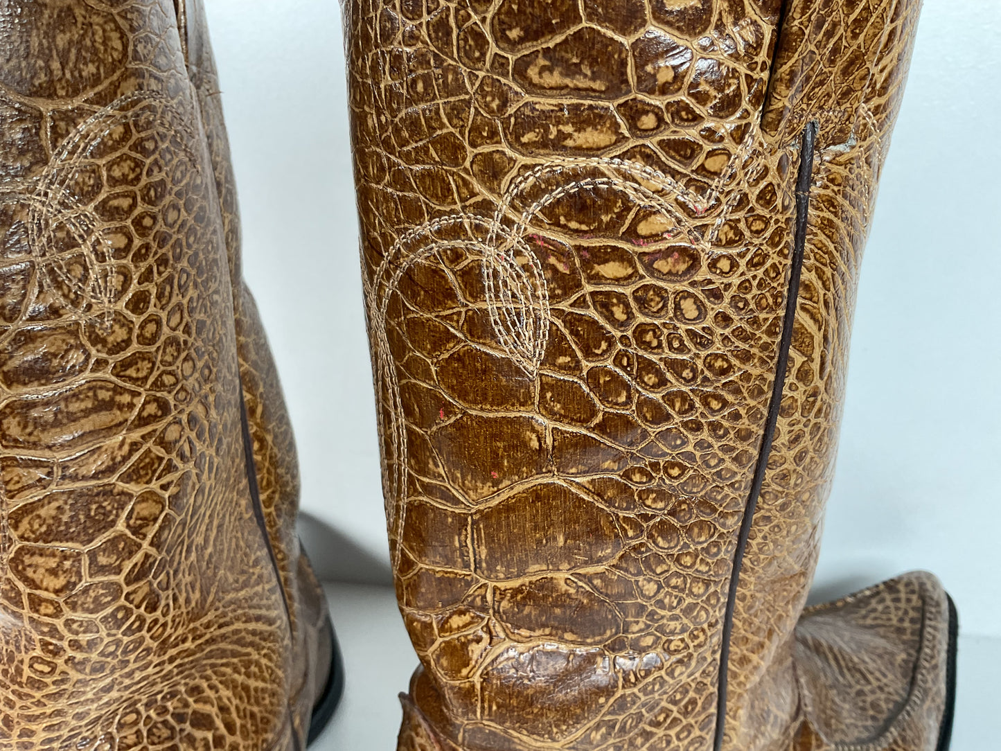 Vintage Wrangler Algonquin Toe Cowboy Boots | Sea Turtle Imitation Print | Men’s 9.5 D