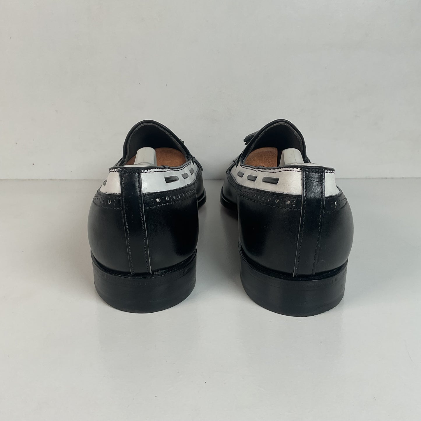 Vintage Footjoy Classics Kiltie Tassel Loafers 10.5 B USA Made Spectator Style