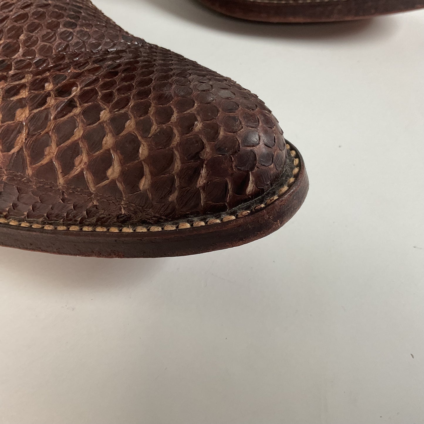 Vintage Dan Post Brown Front Cut Python Cowboy Boots 9.5 D Snakeskin USA Made