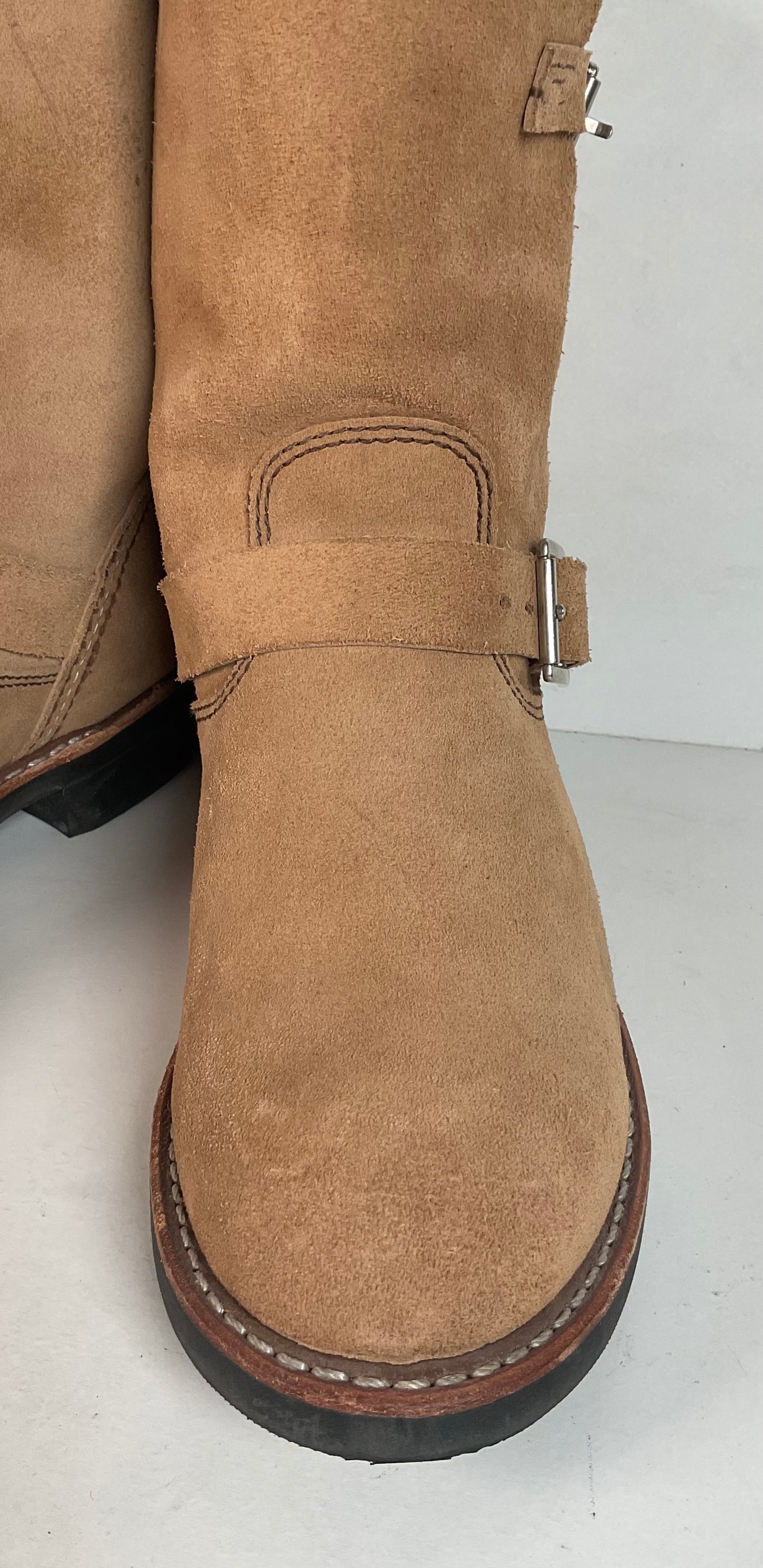 Red Wing Women’s Sand Mojave Suede Engineer Boots 8 B USA Made Style 3358