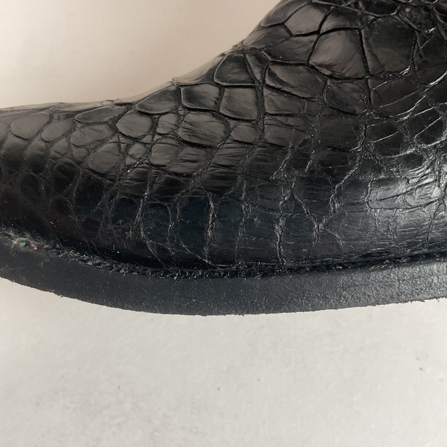 Vintage 1960s Justin Black Sea Turtle Cowboy Boots 10 D USA Made Fort Worth Label Pre-Ban