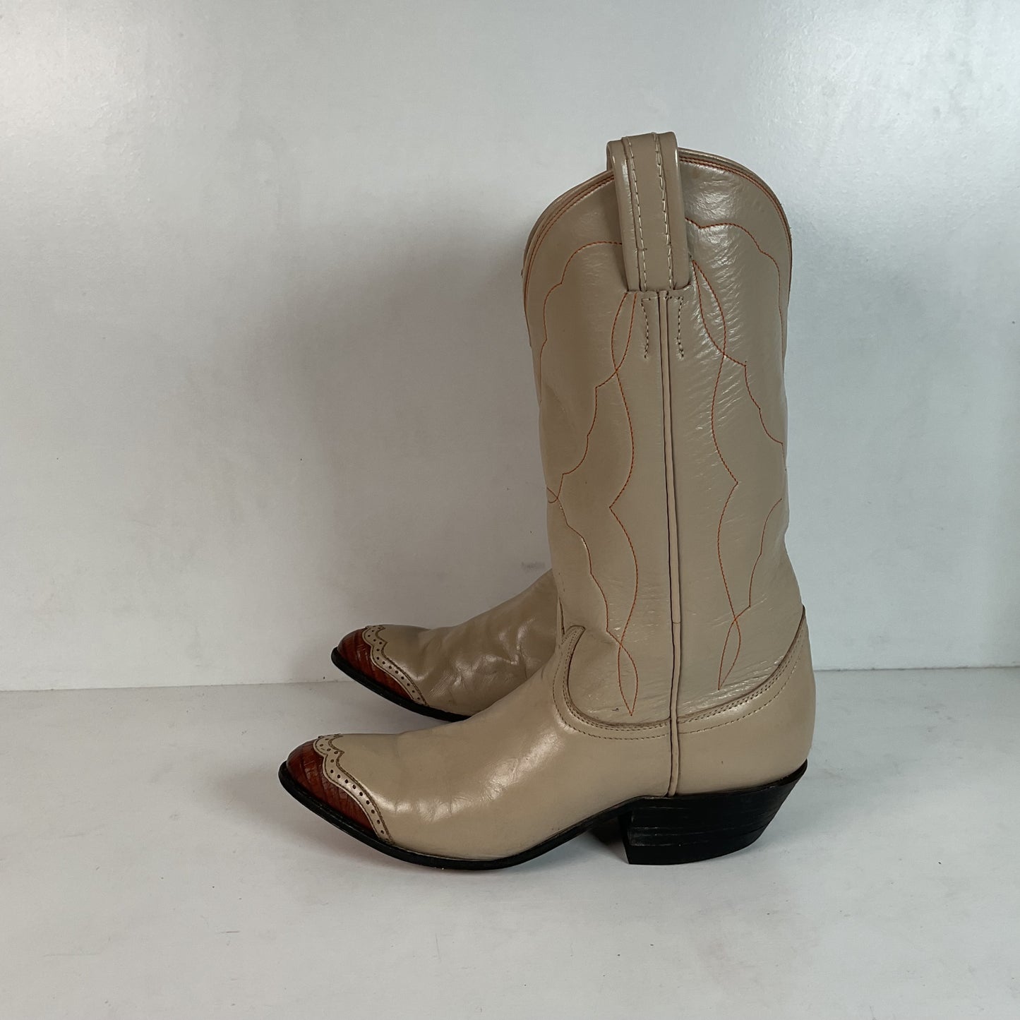 Vintage Tony Lama Lizard Wingtip Cowgirl Boots 5.5 A Creme Leather