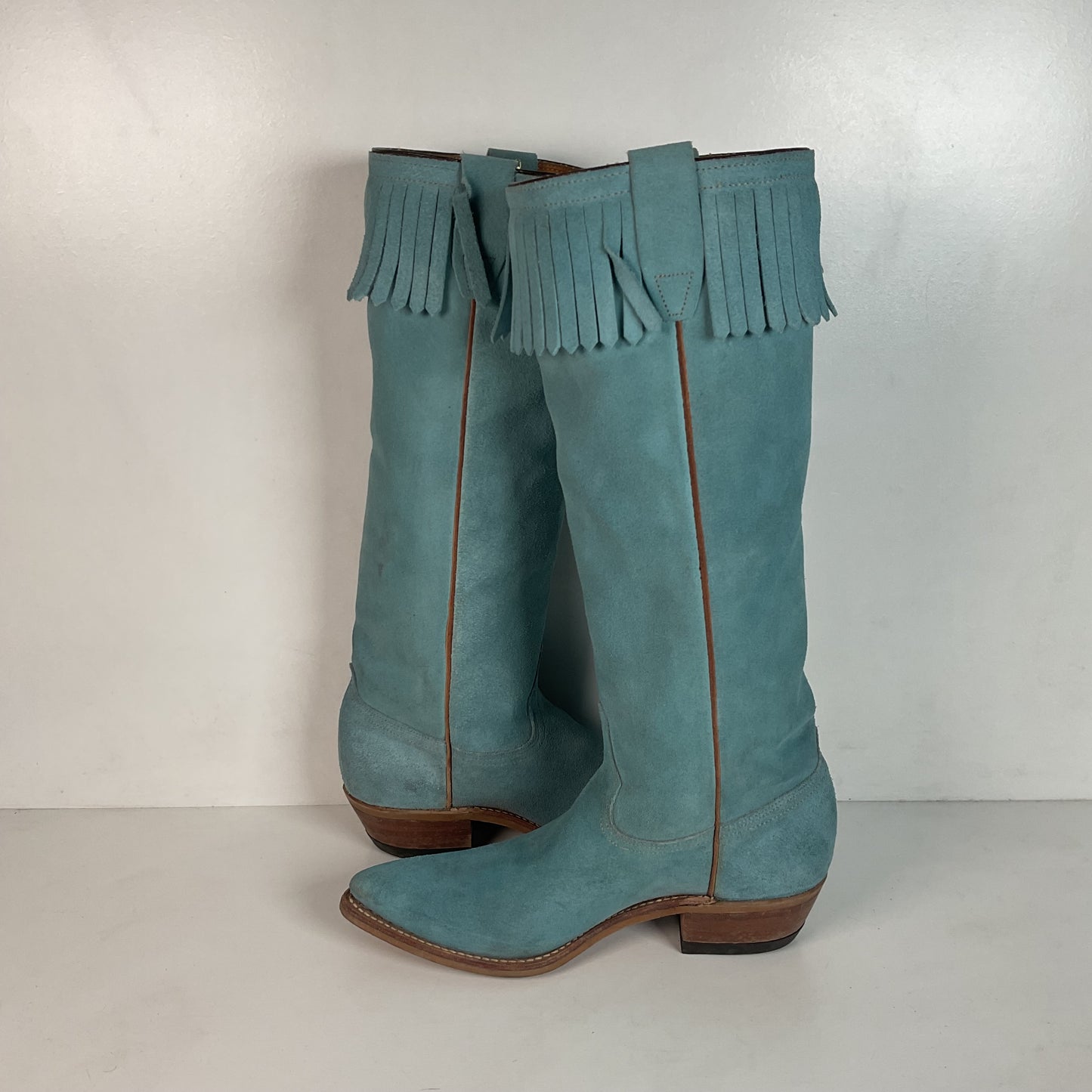 Vintage Wrangler 16.5” Rough Out Suede Cowgirl Boots 6.5 M Fringe Powder Blue