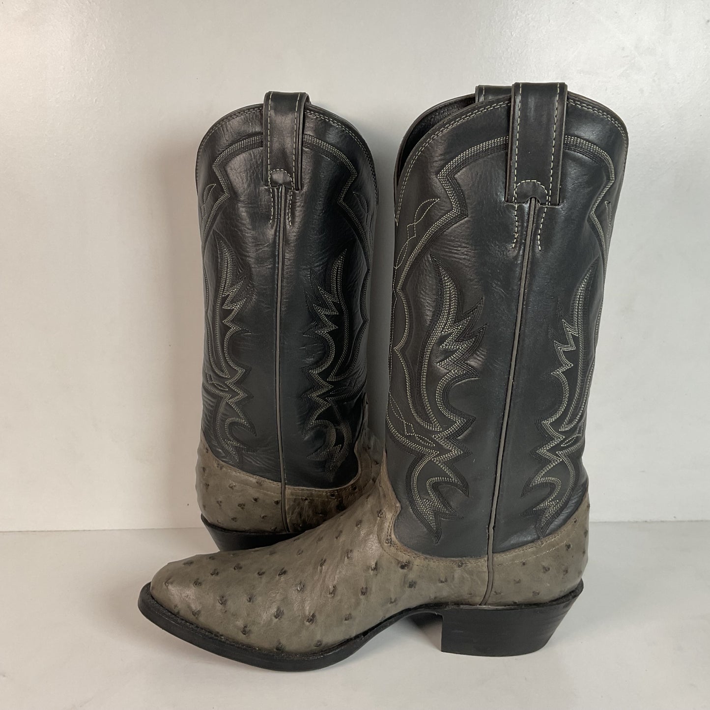 Vintage Justin Grey Ostrich Quill Cowboy Boots 9.5 D Exotic USA Made