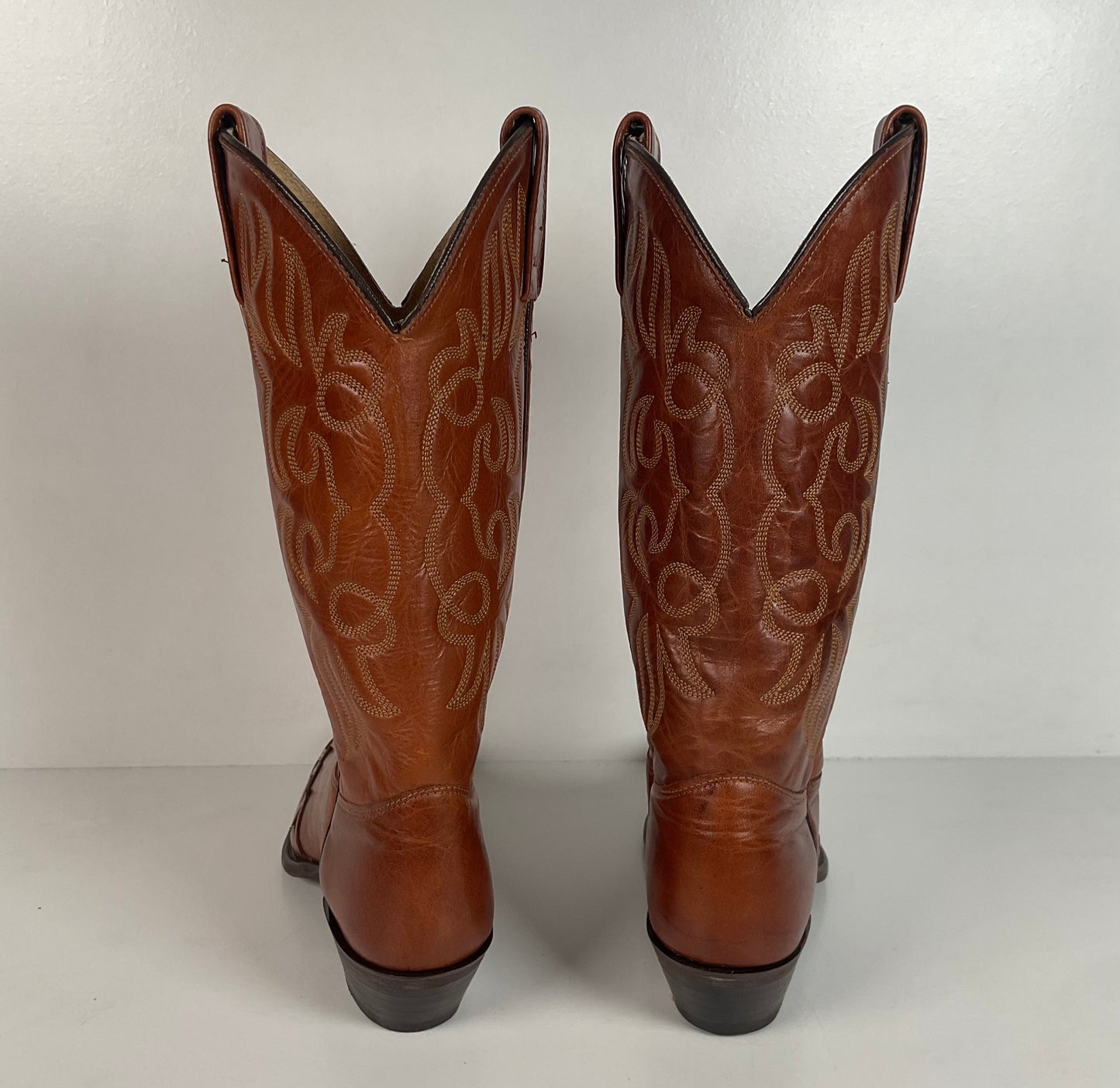 Vintage J. Chisholm Cowgirl Boots | Wingtip | USA made | Brown | Women’s 6.5