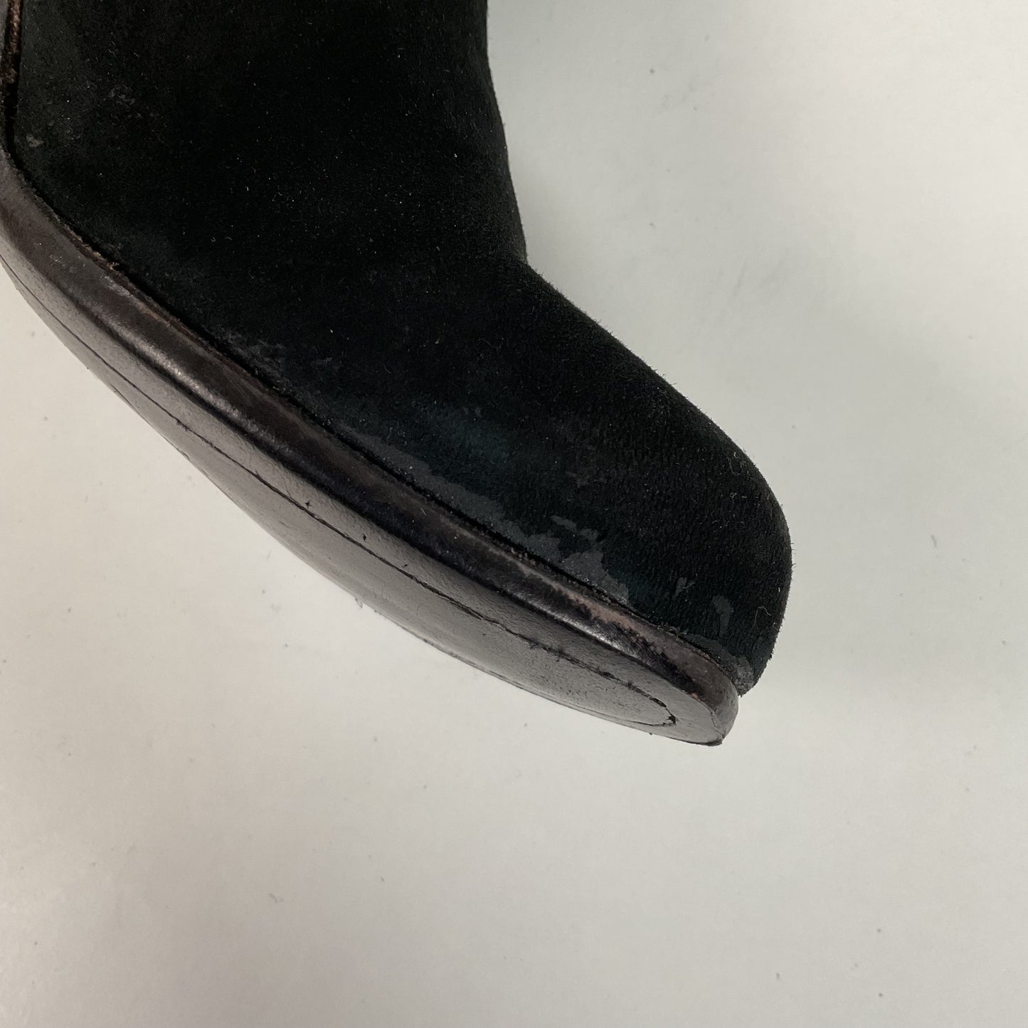 Lucchese Classics Handmade Suede Brush off Booties 8 B USA Made