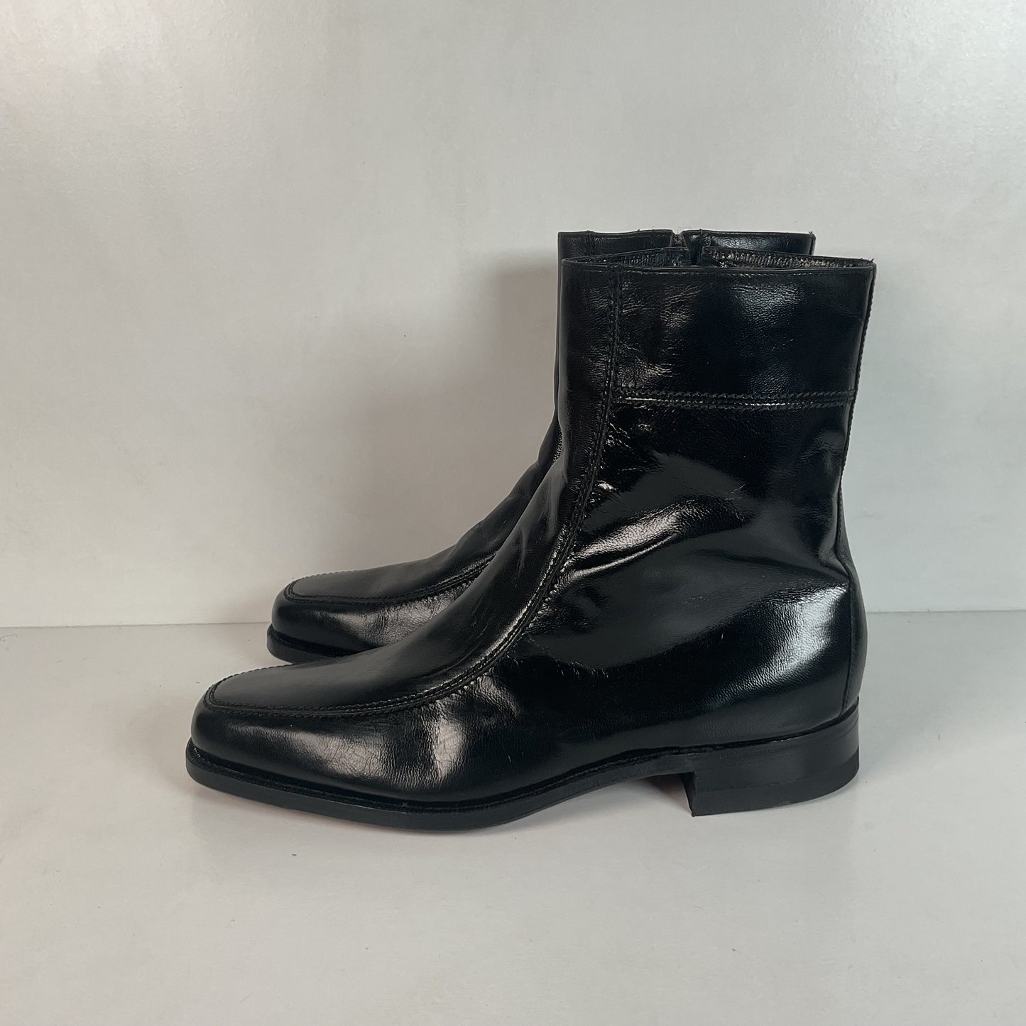 Vintage Florsheim Beetle Boots 9.5 D Chelsea Style
