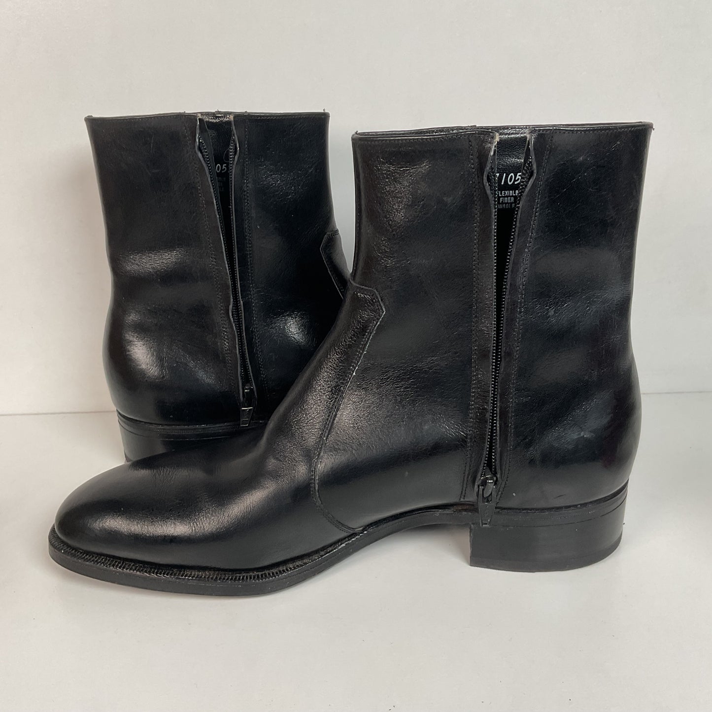 Vintage Florsheim Black Leather Chelsea Boots 10.5 C New Old Stock