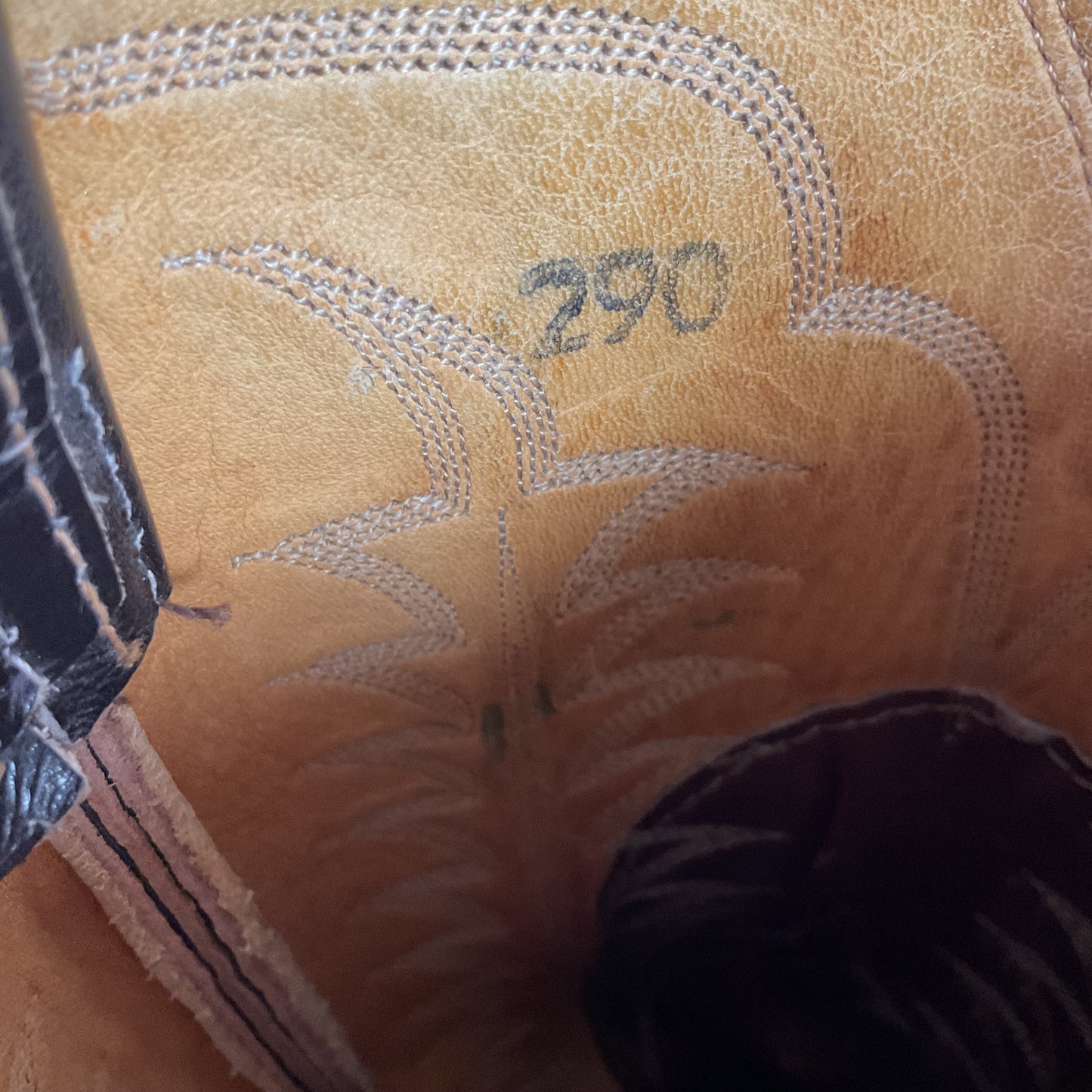 Vintage 1960s Tony Lama Antelope Cowboy Boots 9 B Gold Label Exotic