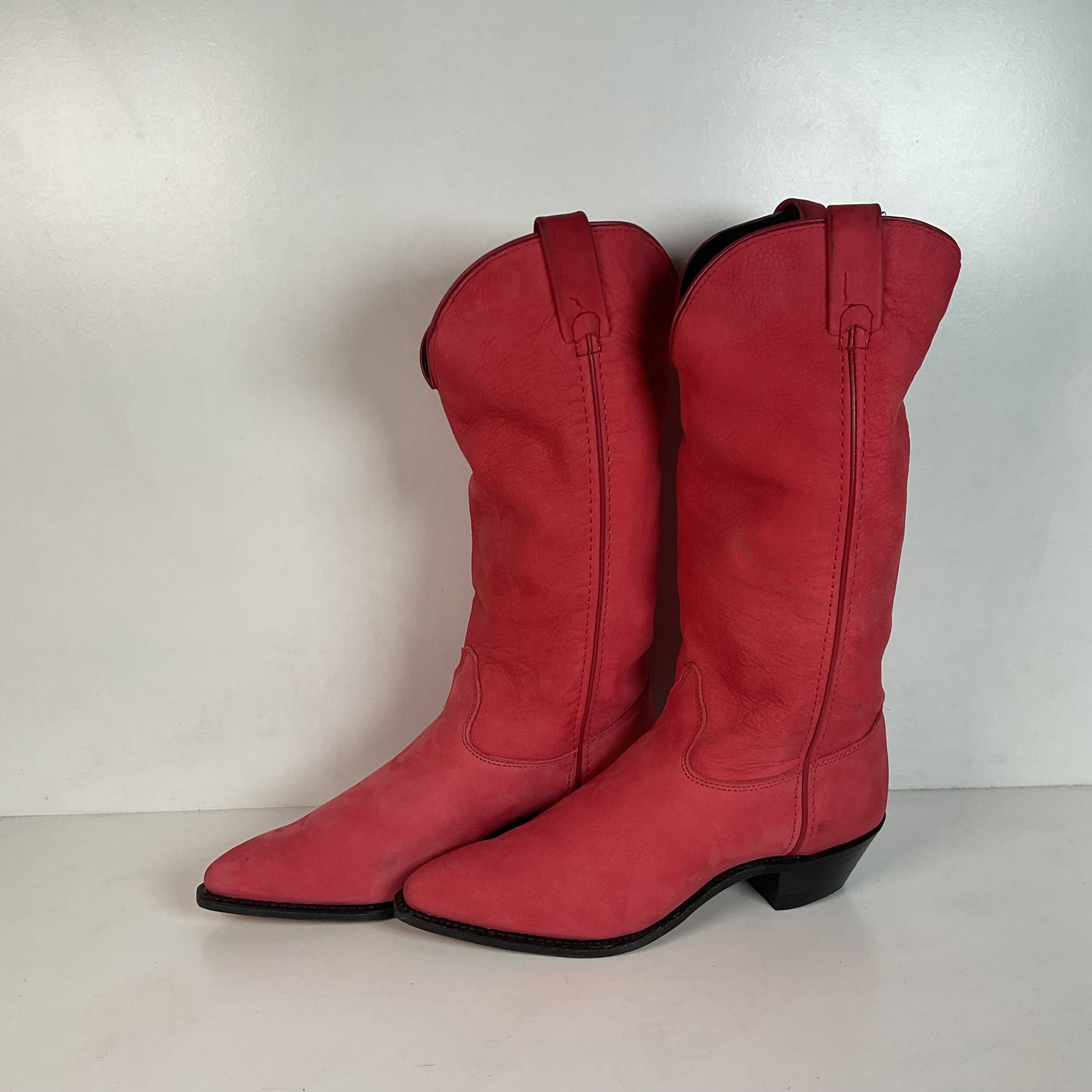 Vintage Wrangler Dusty Rose Cowgirl Boots 8.5 M USA Made Nubuck Suede