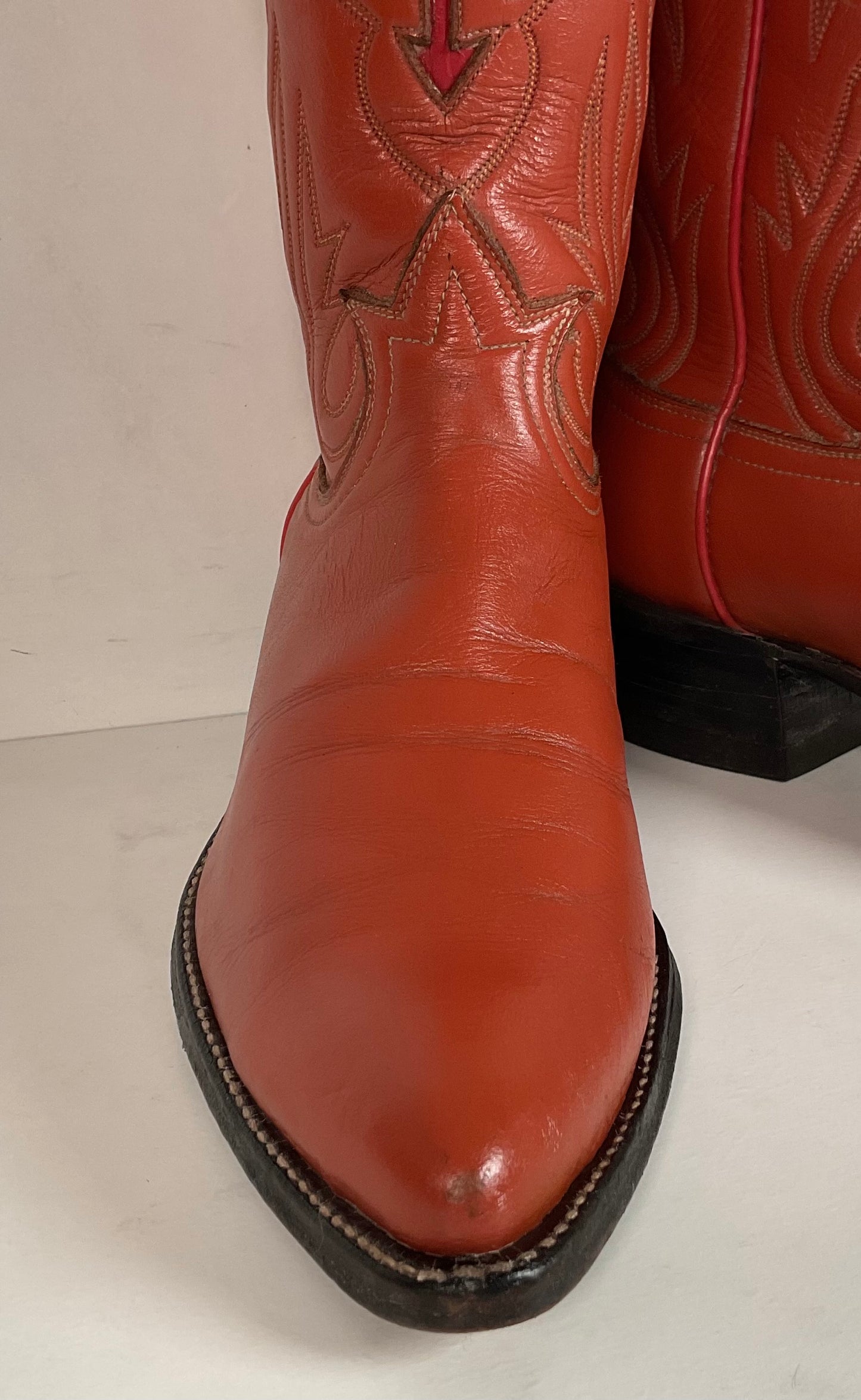 Vintage Tony Lama Burnt Orange Cowgirl Boots 6.5 C Tooled Inlay