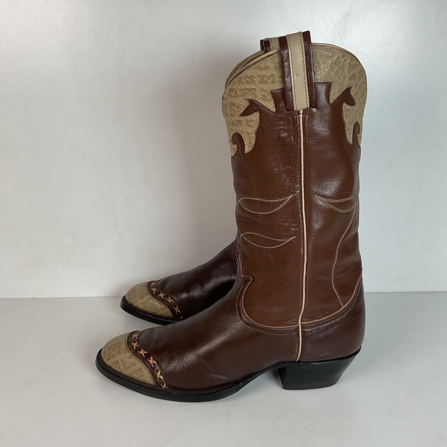 Vintage 1960s Tony Lama Wingtip Cowboy Boots 9 D Gold Label Recraft