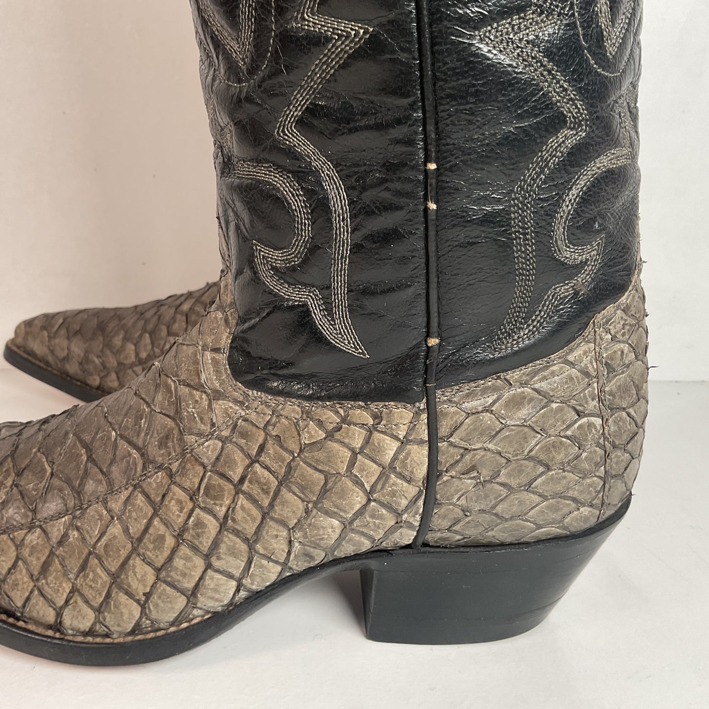 Pirarucu Fish Cowboy Boots Men’s 6.5 | Women’s 7.5 Inverted Cut Exotic Bass