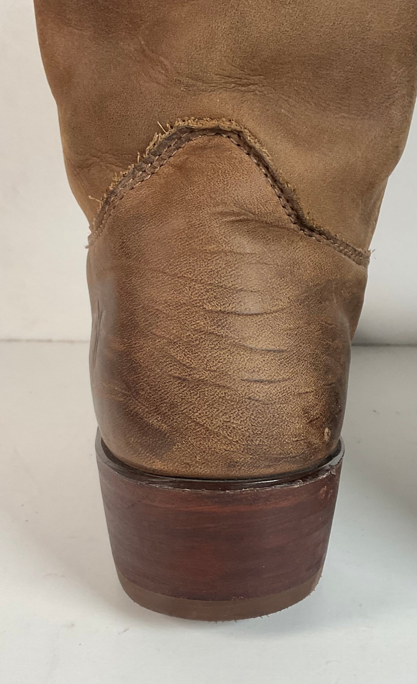 Frye Men’s Cavalry Square Toe Pull On Boots 10 M Distressed Style Recrafted