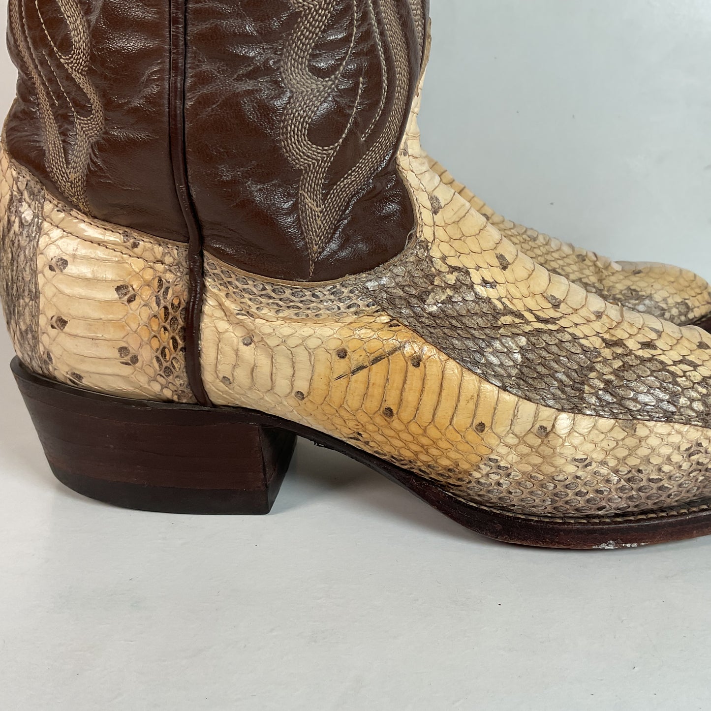 Vintage Tony Lama Water Snake Cowboy Boots 9 D Gold Label Snakeskin