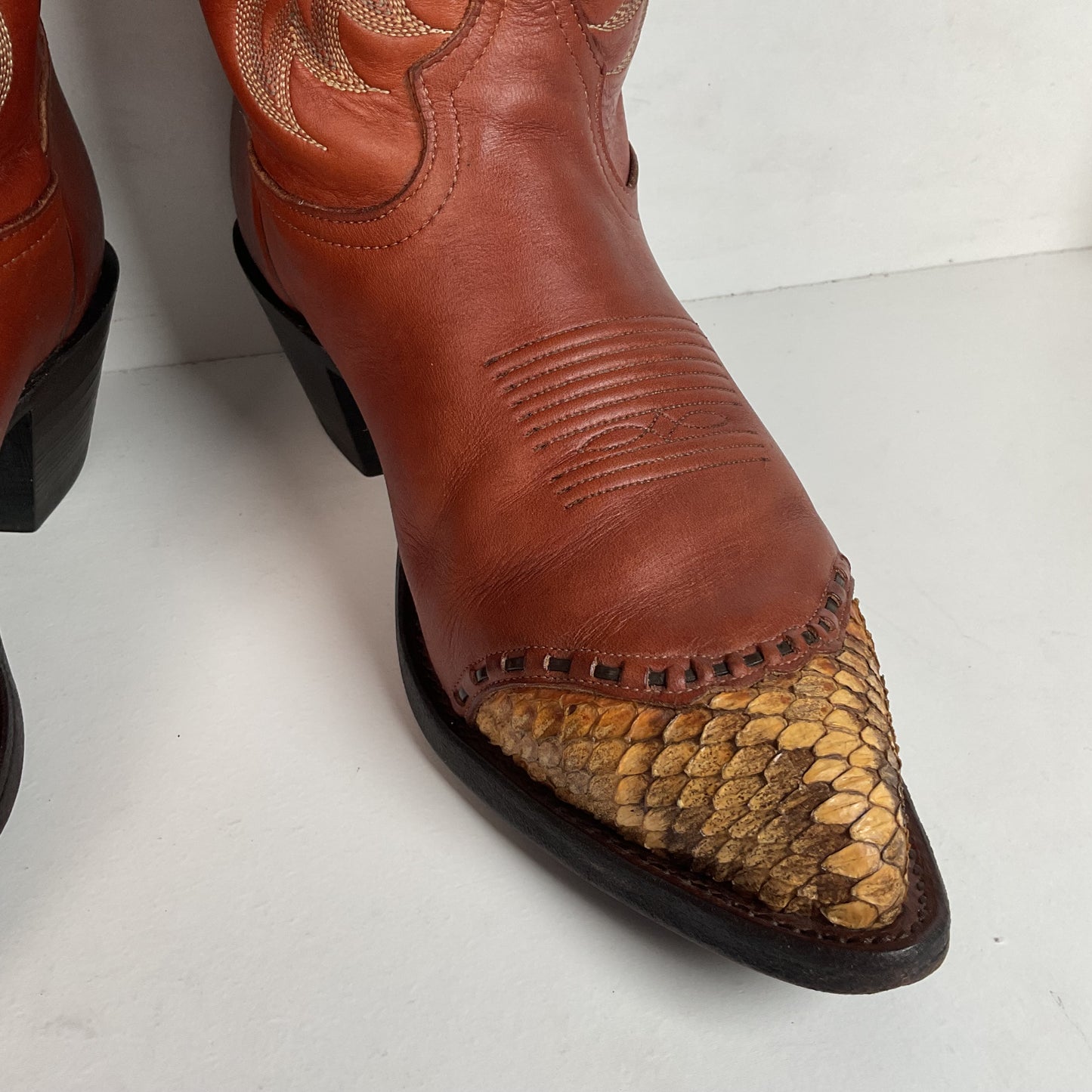 Vintage Tony Lama Rattlesnake Wingtip Cowboy Boots 10 D Diamondback Snakeskin