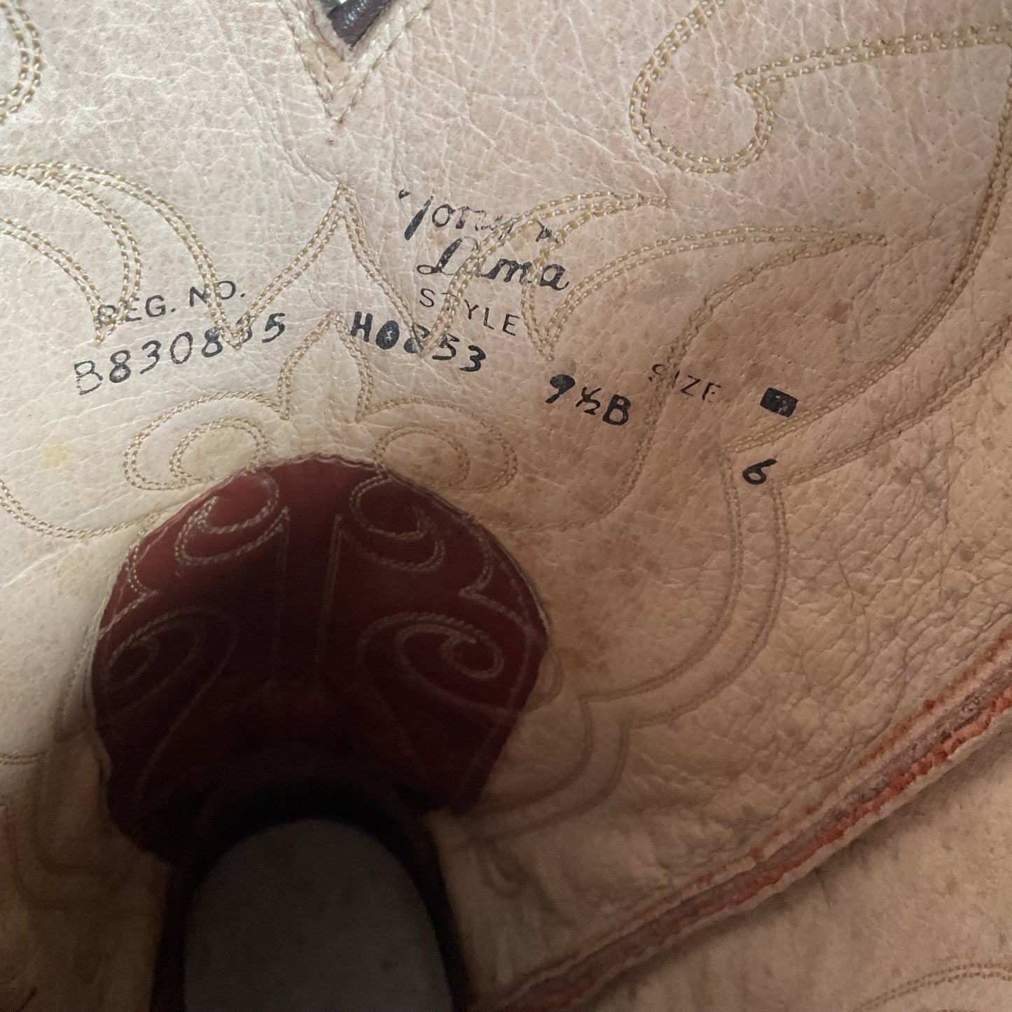 Vintage Tony Lama Gold Label Cowboy Boots 9.5 B John Wayne Toe