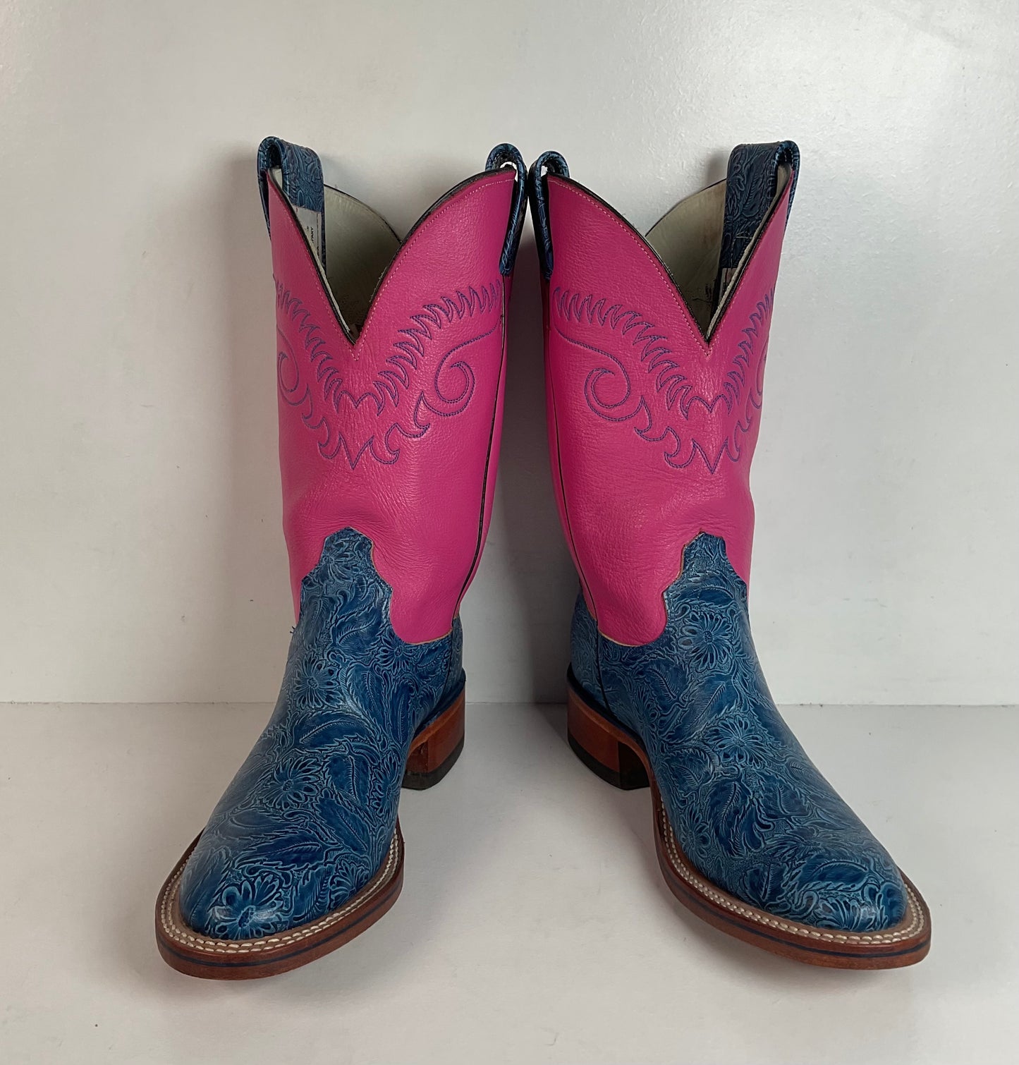 Olathe Tooled Cowgirl Roper Boots 7 B Barbie Pink Upper