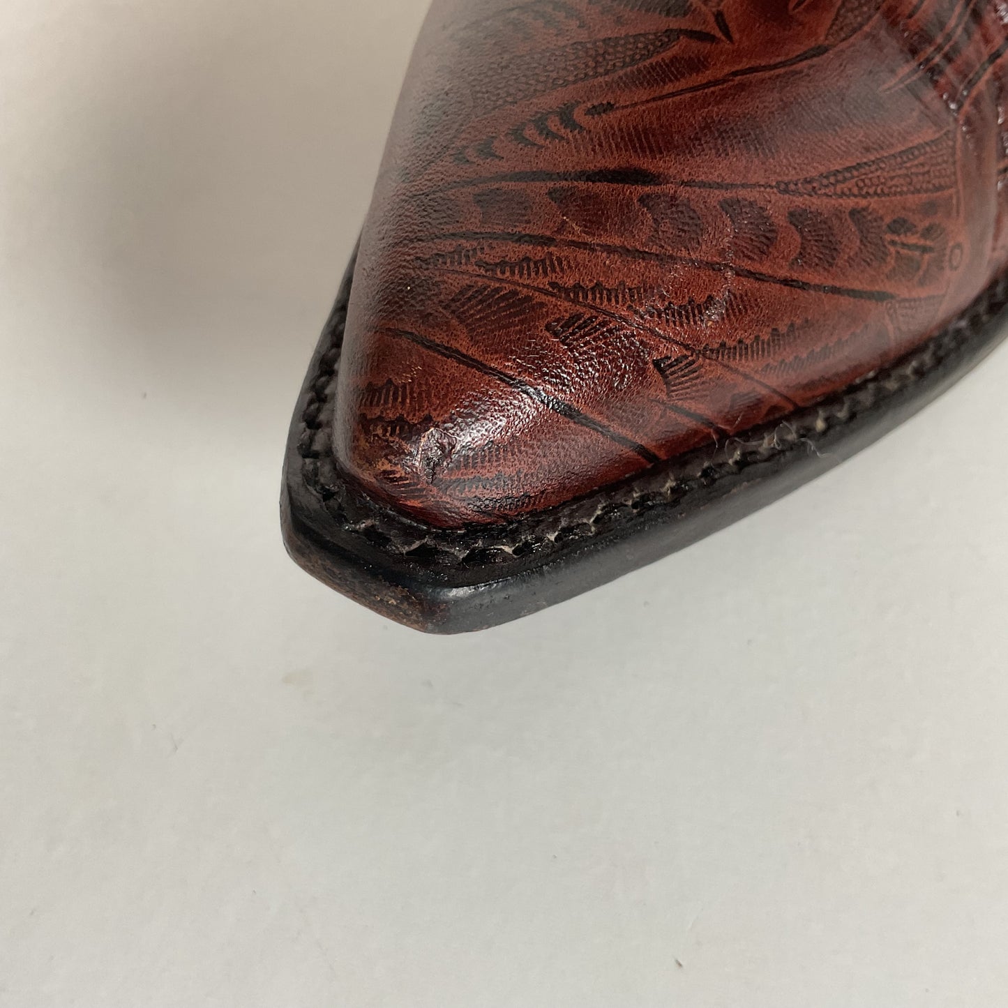 Vintage Larry Mahan Tooled Cowgirl Boots 7 B Mahogany Brown