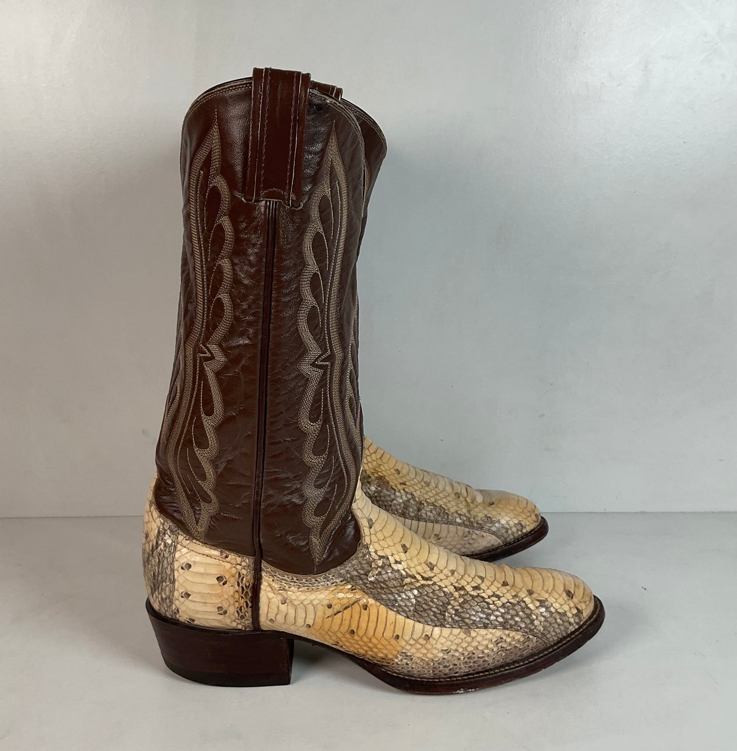 Vintage Tony Lama Water Snake Cowboy Boots 9 D Gold Label Snakeskin